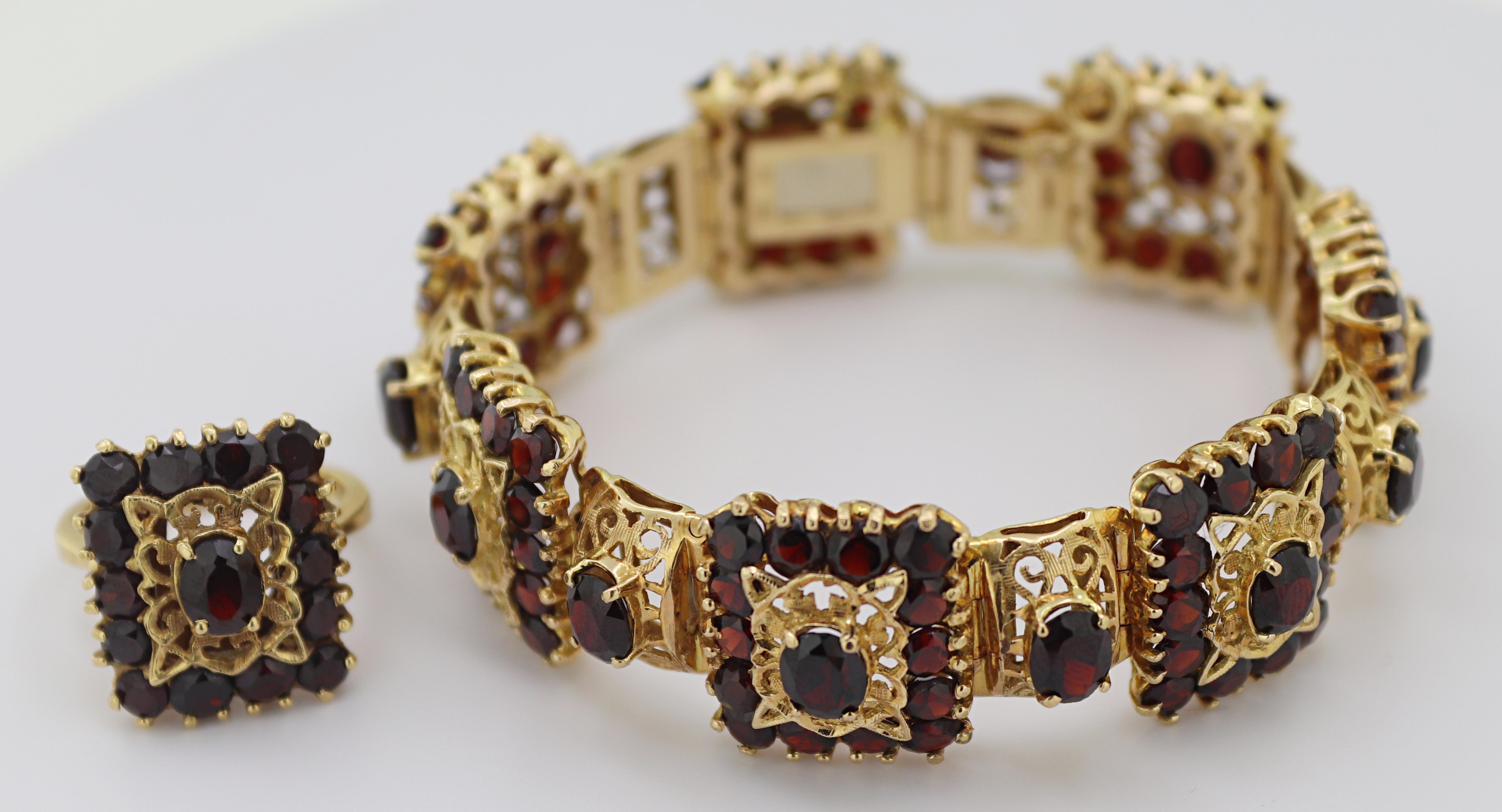 Suite aus Granat-, Gelbgold-Armband und Ringschmuck im Angebot 5