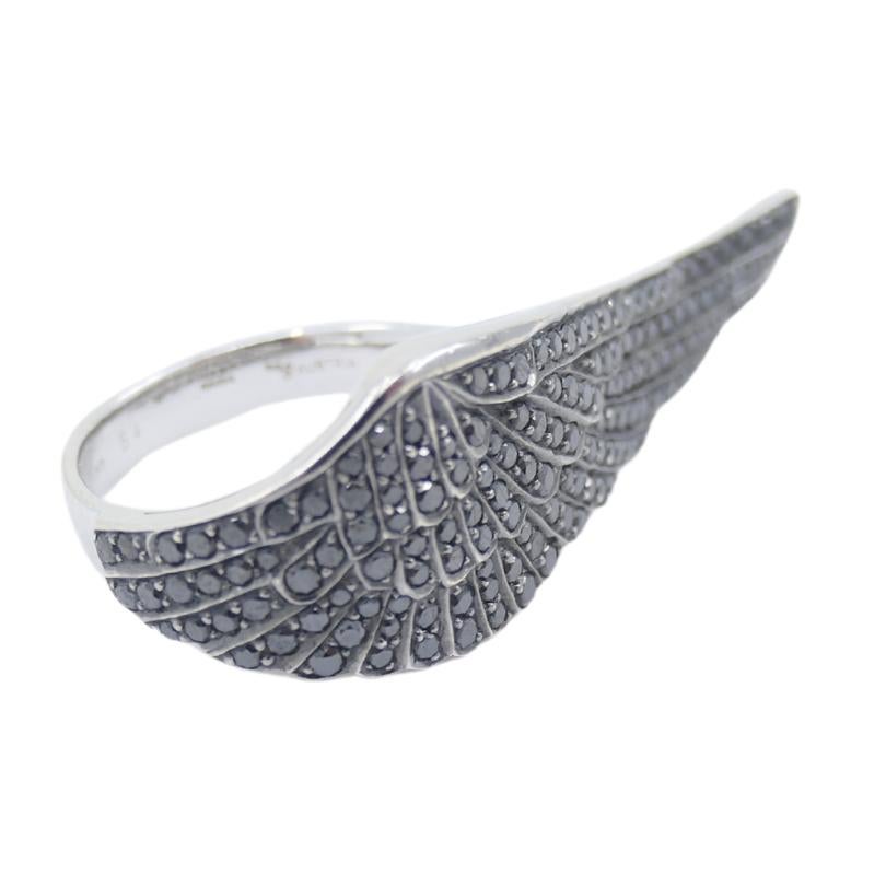 Women's or Men's Vintage Garrard Black Diamond Wing Ring 18k Gold For Sale