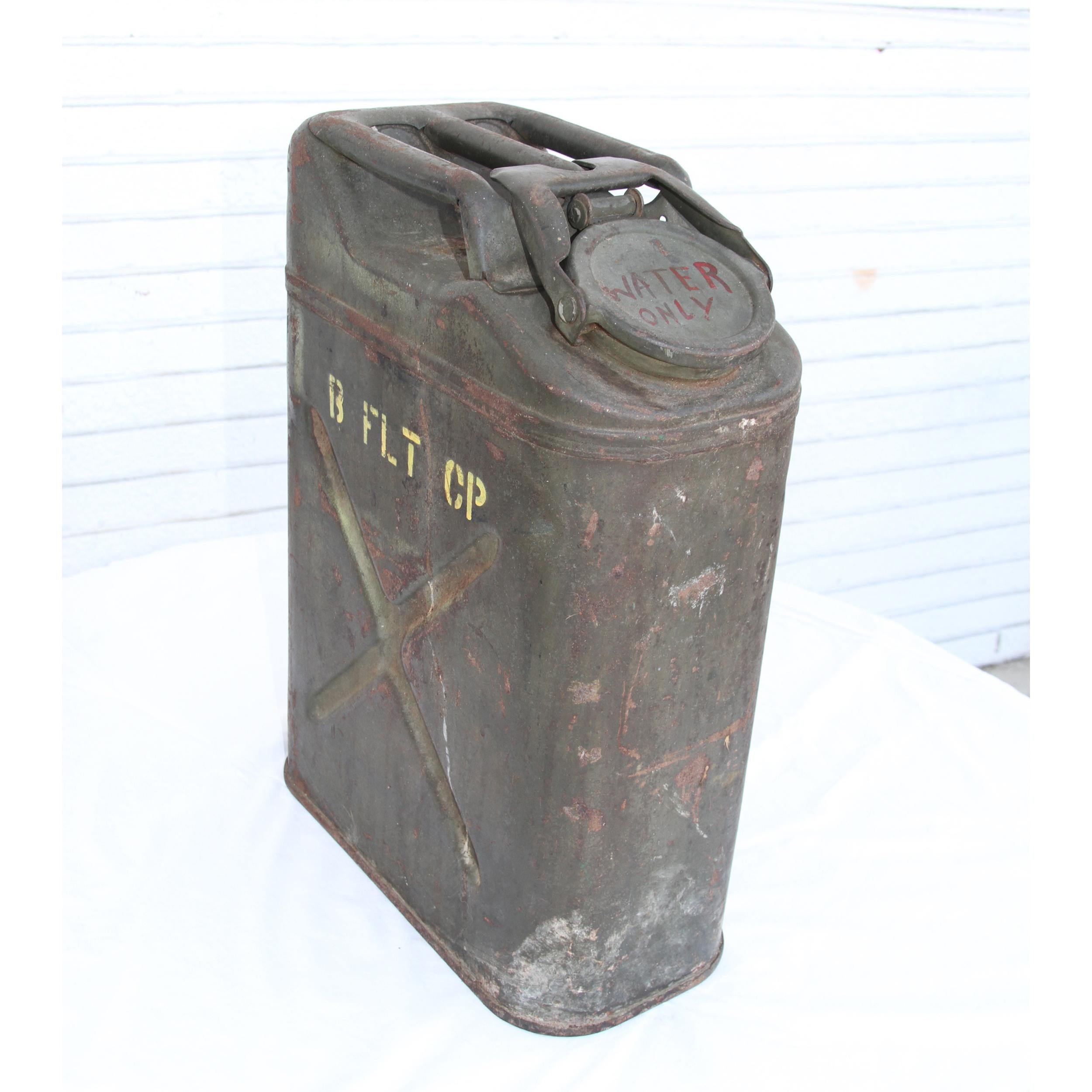 Bidón de agua de la Segunda Guerra Mundial en venta 2