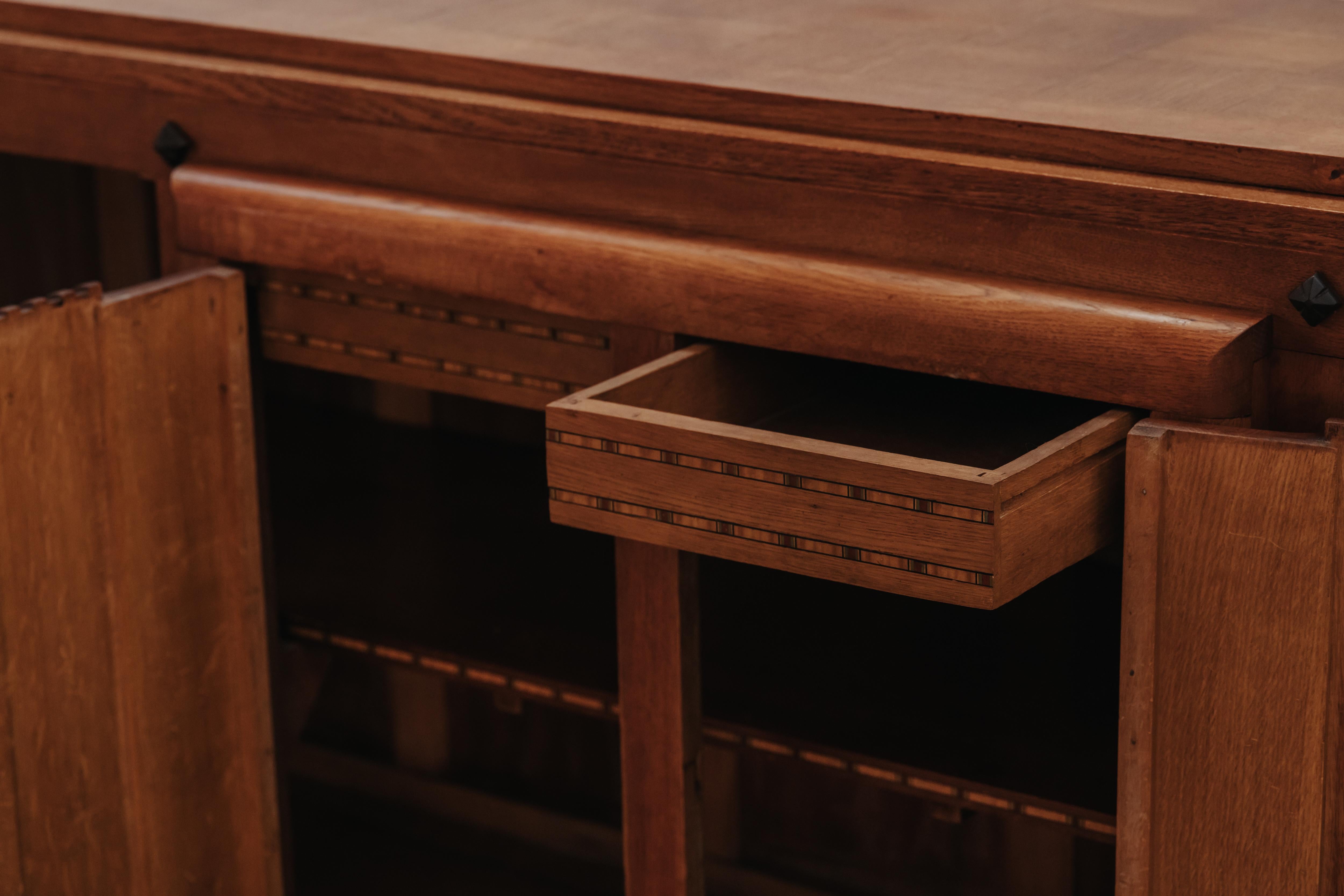 Europeo Credenza d'epoca Gaston Poisson proveniente dalla Francia, circa 1960 in vendita