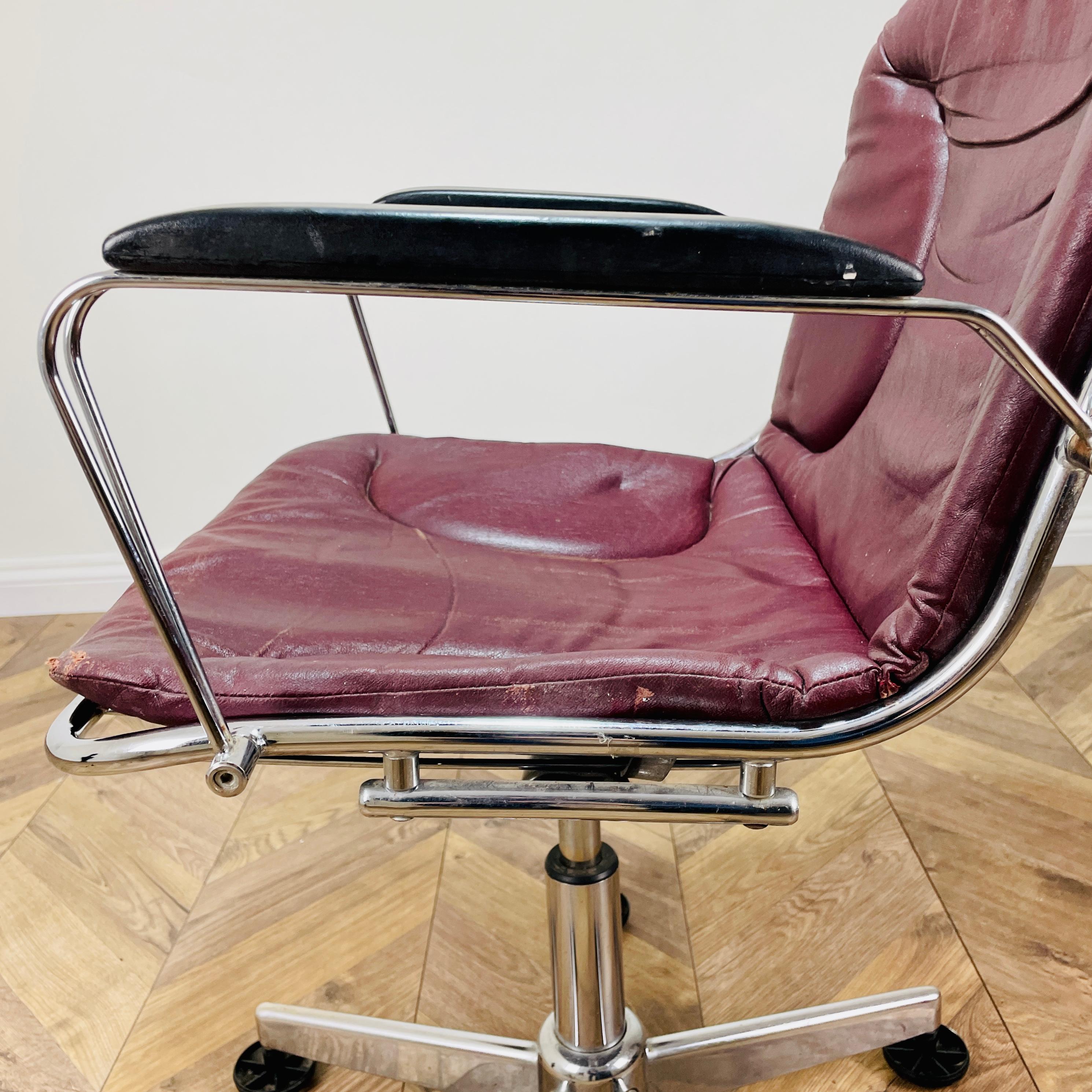 Vintage Gastone Rinaldi Chrome + Leather Swivel Desk Chair, circa 1970s 8
