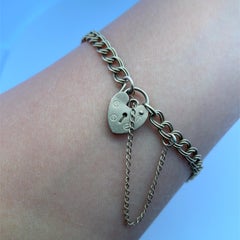 Vintage gate bracelet yellow gold