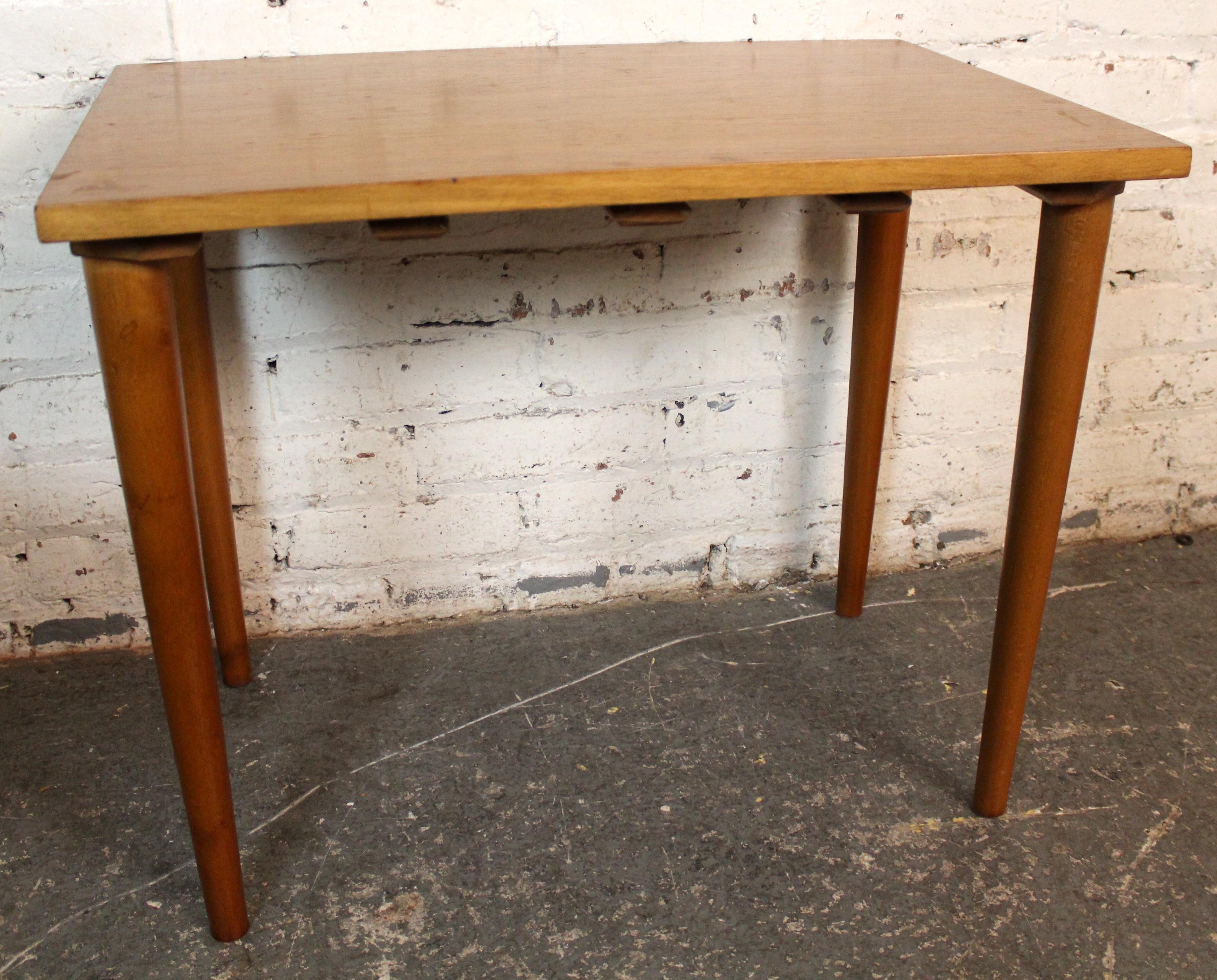 Vintage gate-leg Nesting Tables von Poul Hundevad im Angebot 8