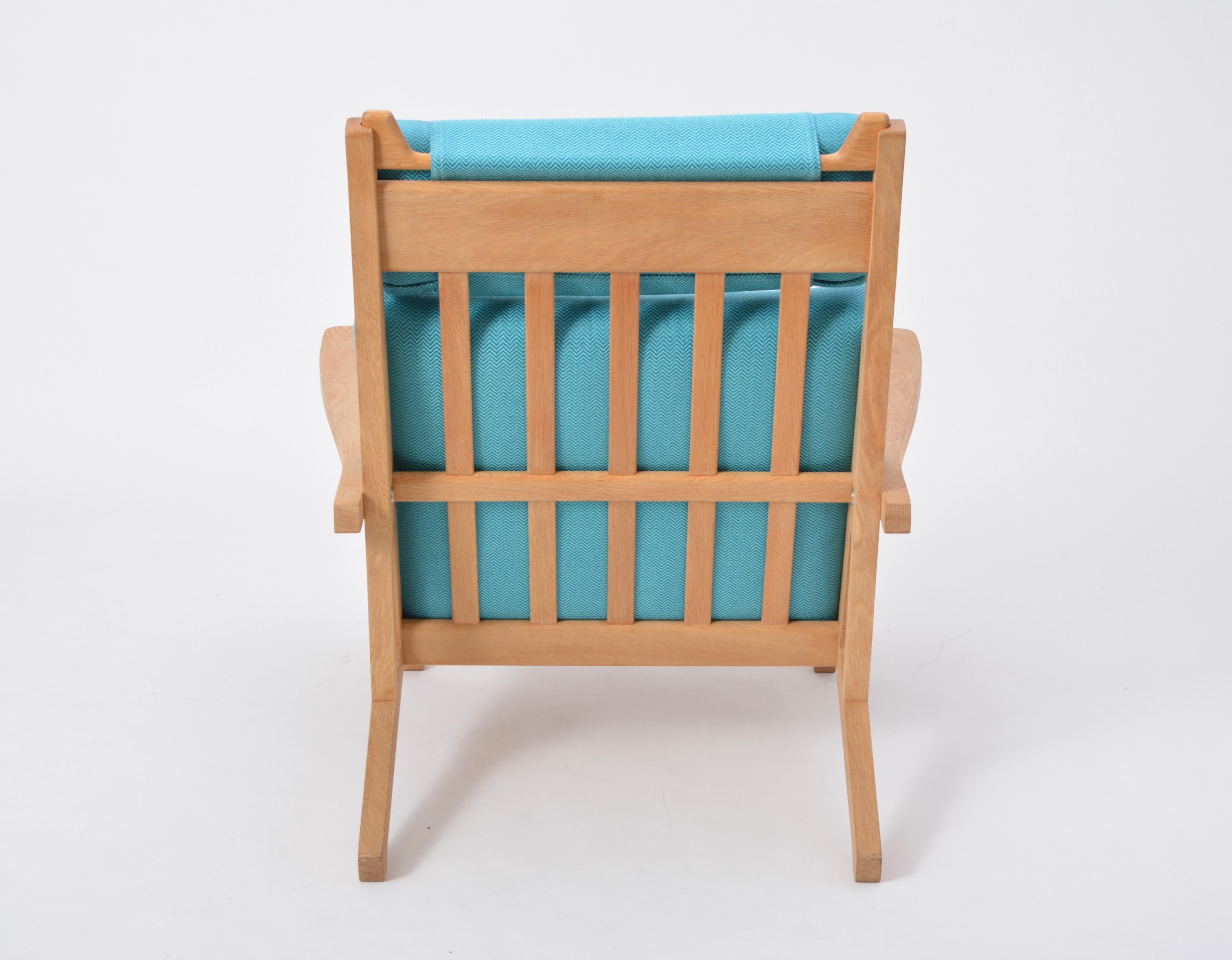 Danish Turquoise Mid-Century Modern GE 375 Easy Chair by Hans J. Wegner for GETAMA 