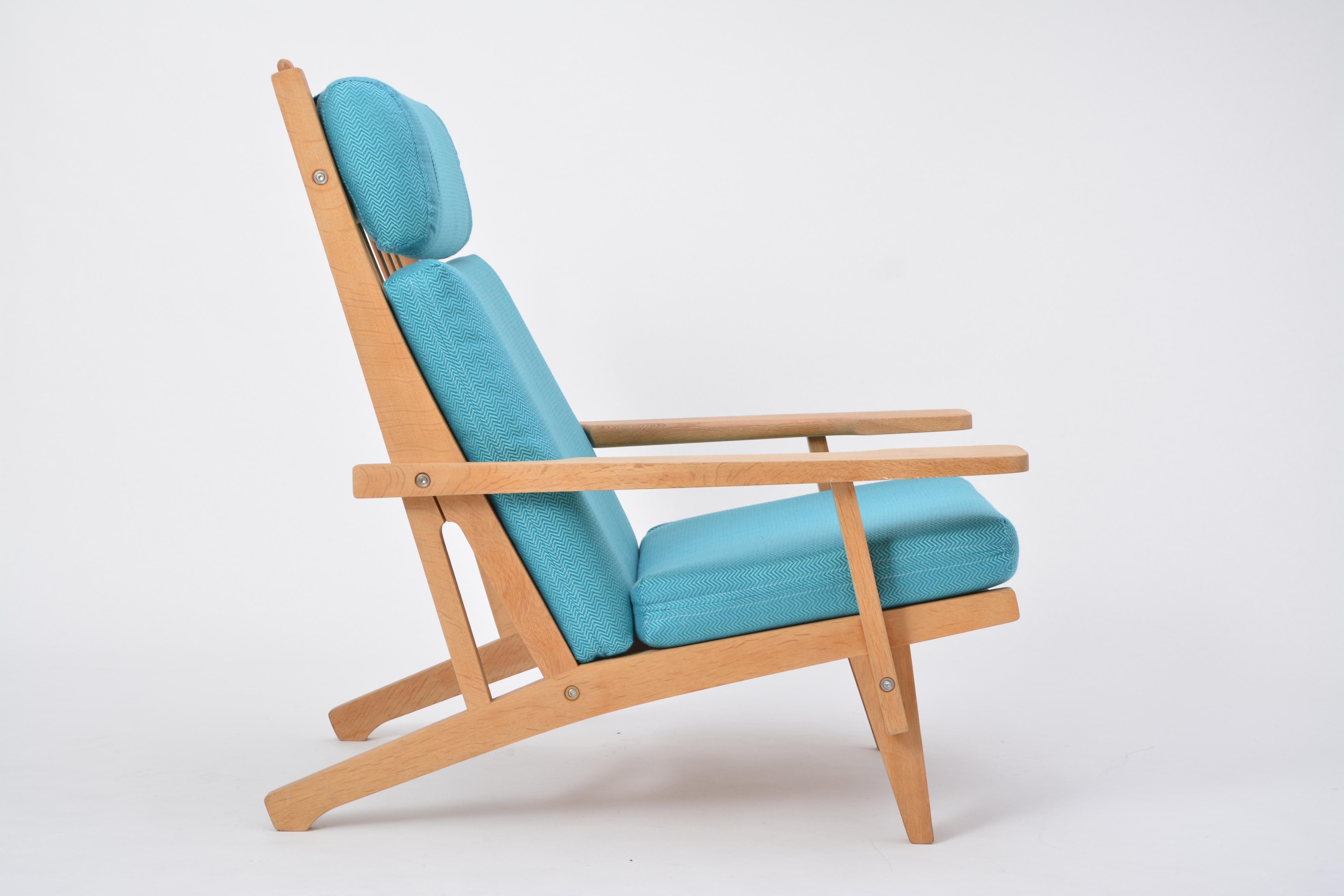Oak Turquoise Mid-Century Modern GE 375 Easy Chair by Hans J. Wegner for GETAMA 