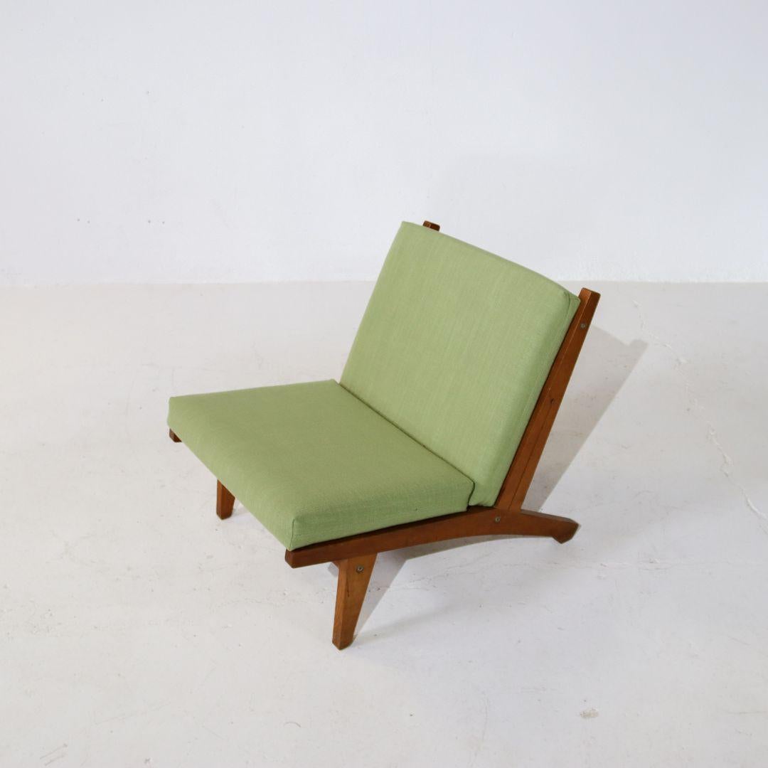 Danish Vintage GE370 Lounge Chair by Hans Wegner for Getama Denmark