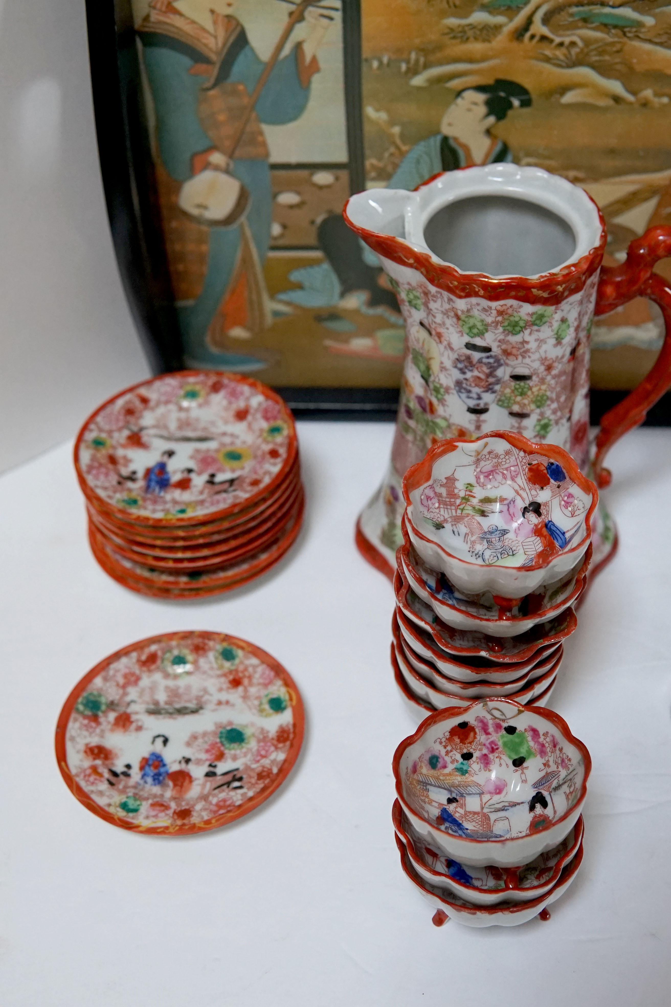 Vintage Geisha gemalt 21-teiliges japanisches Teeset mit Fuß und Lack Serviertablett im Angebot 2