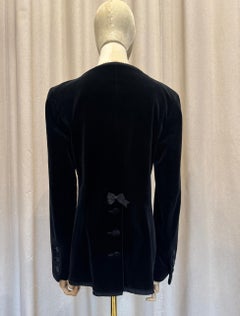Vintage Gemma Kahng black velvet blazer