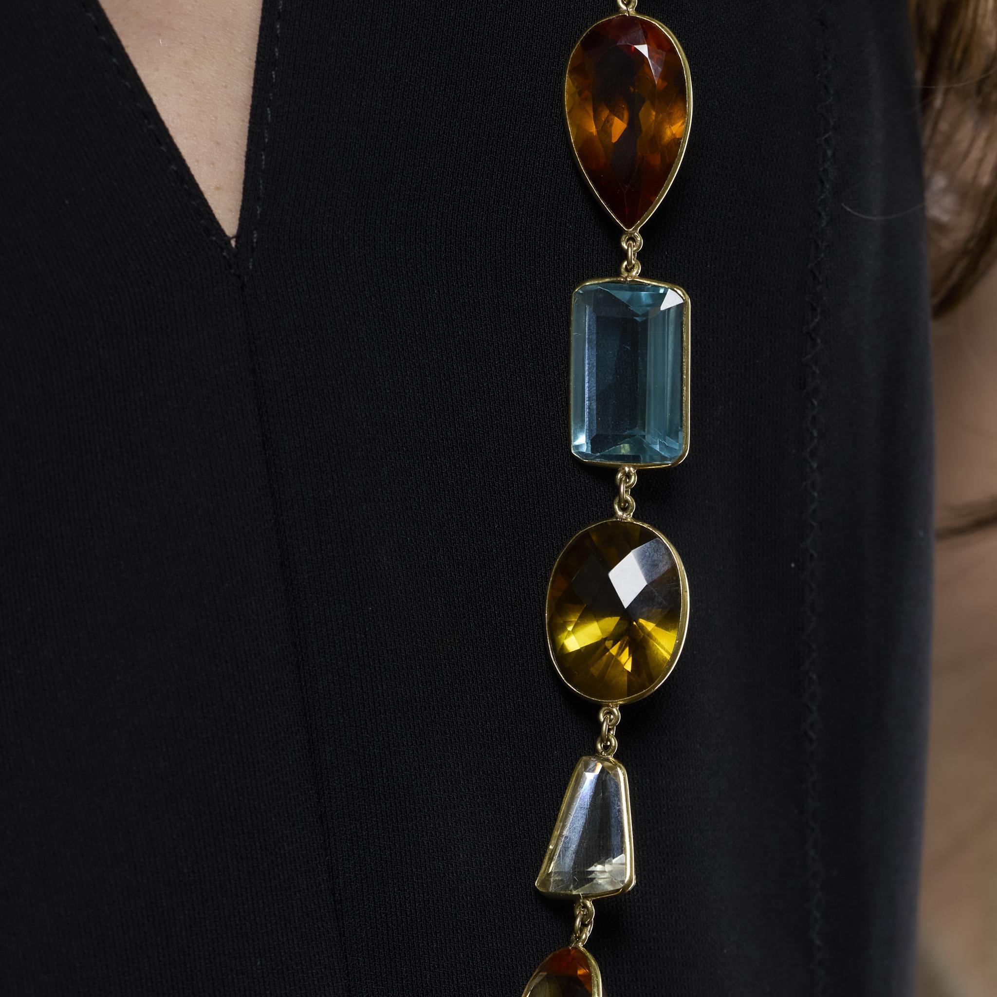 Round Cut Vintage gemstone 18k yellow gold necklace