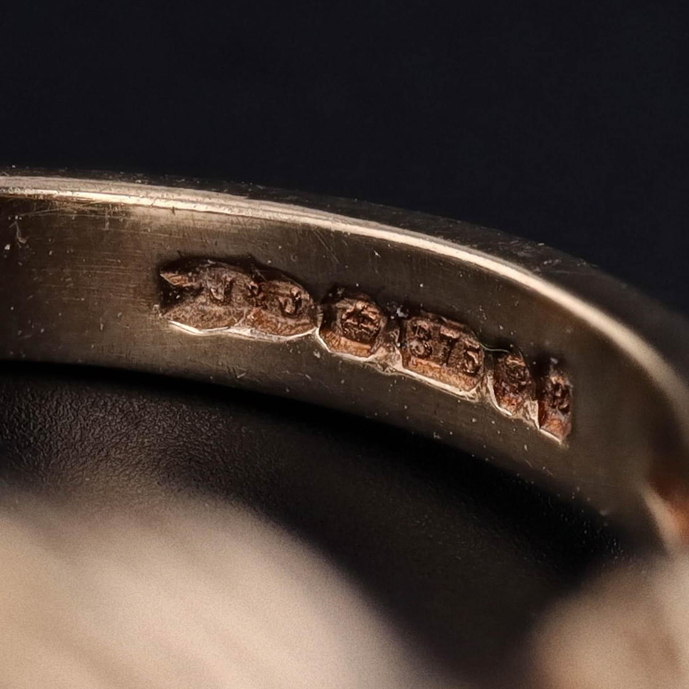 Bague vintage en or 9ct avec pierres précieuses Pour femmes en vente