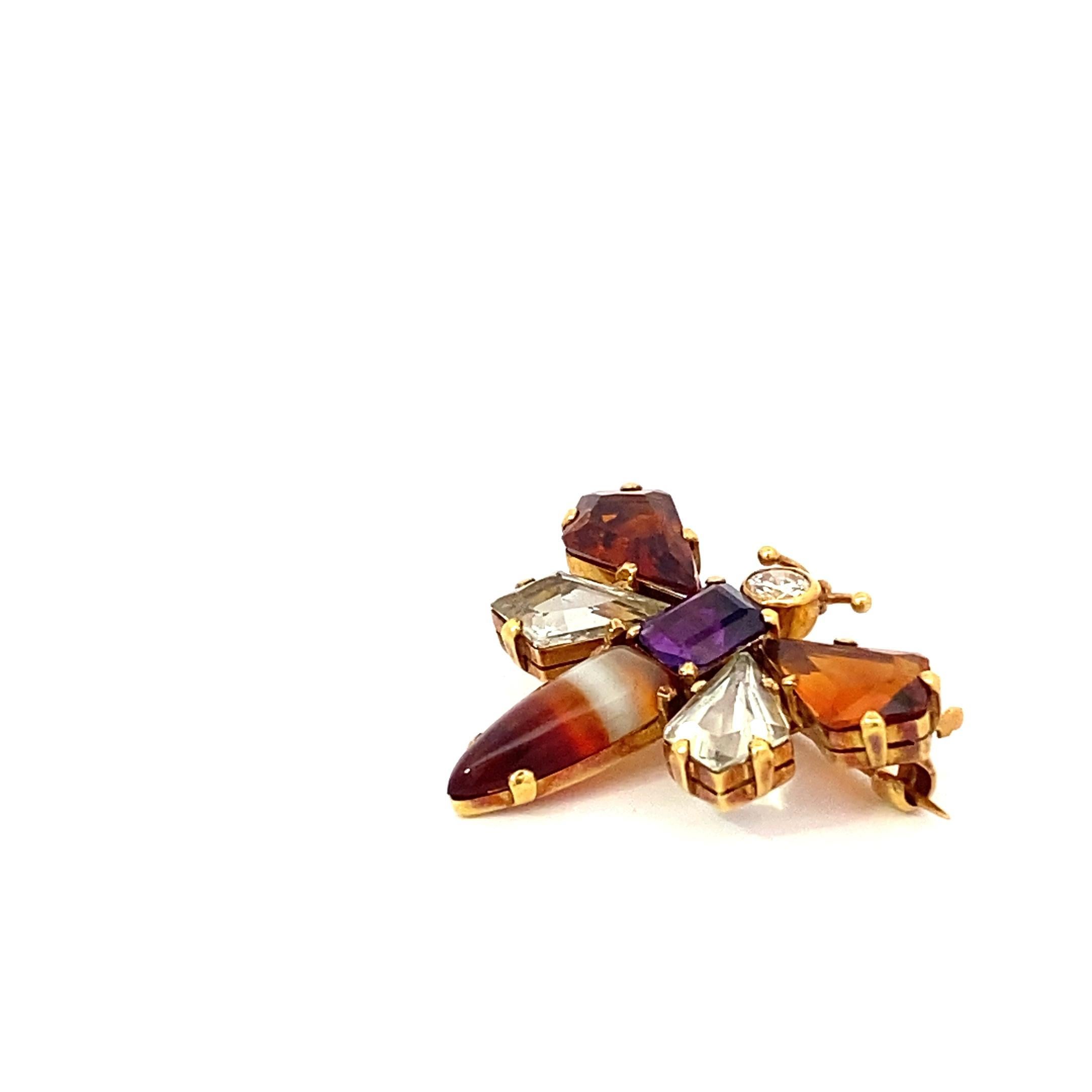 Broche vintage de piedra preciosa con forma de insecto Corte de cometa en venta
