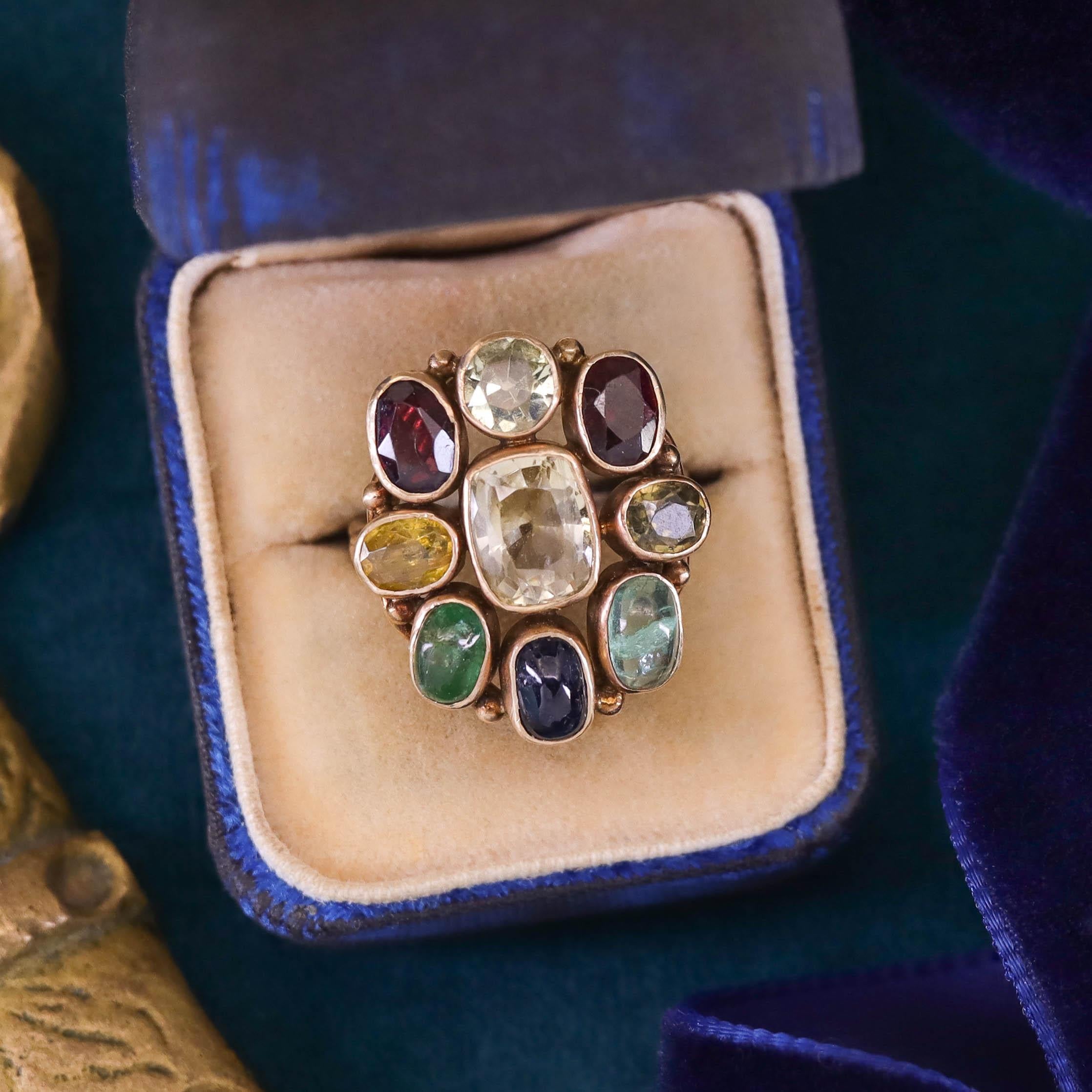 Vintage Gemstone Ring of 14k Gold For Sale 1