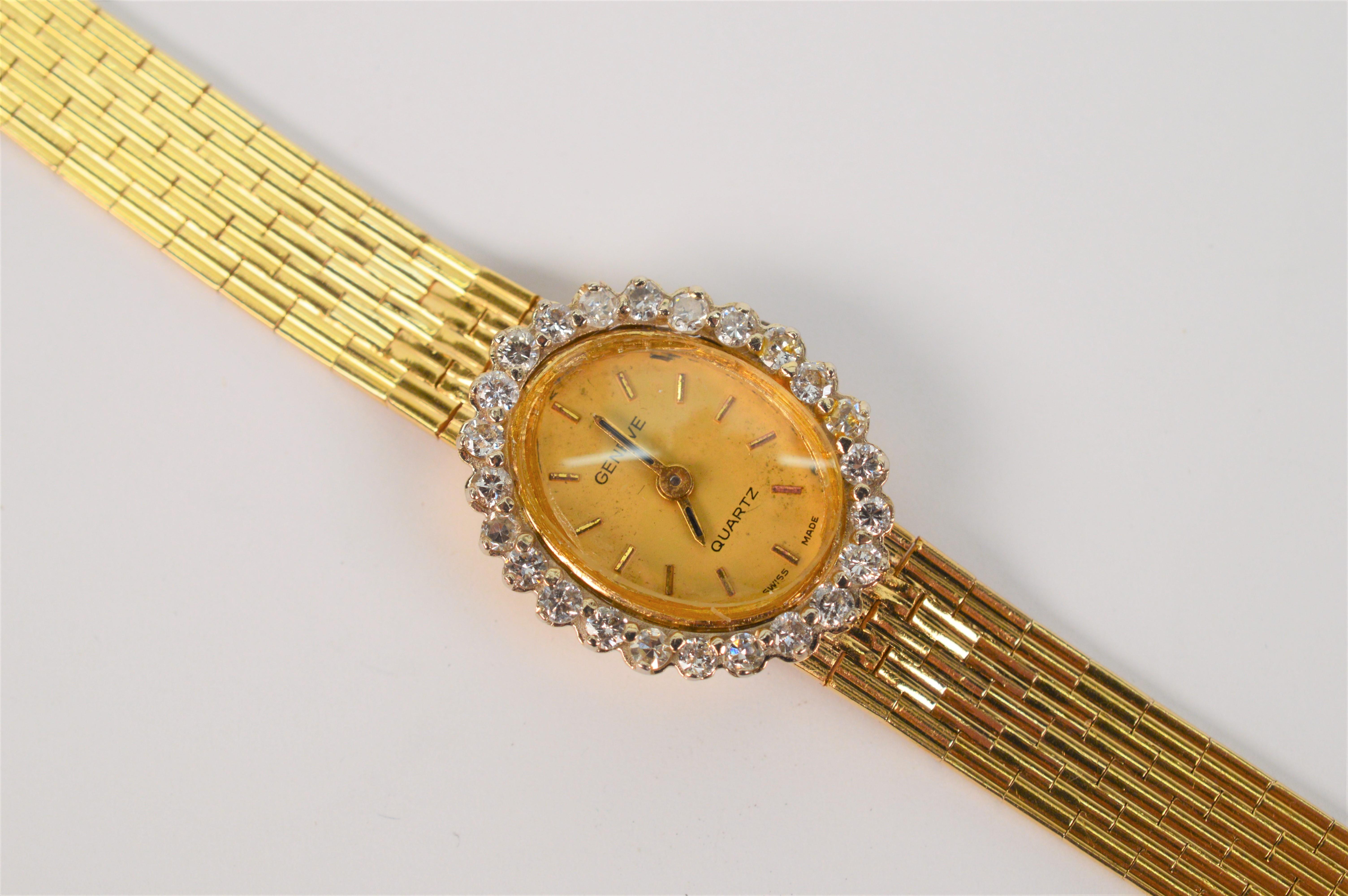 Vintage Geneve 14 Karat Yellow Gold Diamond Quartz Movement Ladies Dress Watch For Sale 1