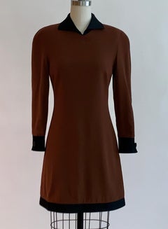 Mini Vestido Vintage Genny Marrón de Lana de Manga Larga con Ribetes Acolchados de Seda Negra