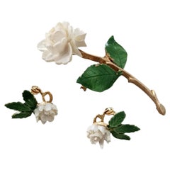 Broche vintage para hombre con rosa tallada, chapado en oro de 12K, y pendientes de hoja esmaltada con cierre de palanca