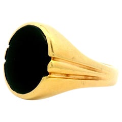 Vintage Gents Mens 18k Yellow Gold Oval Polished Black Onyx Solitaire Ring