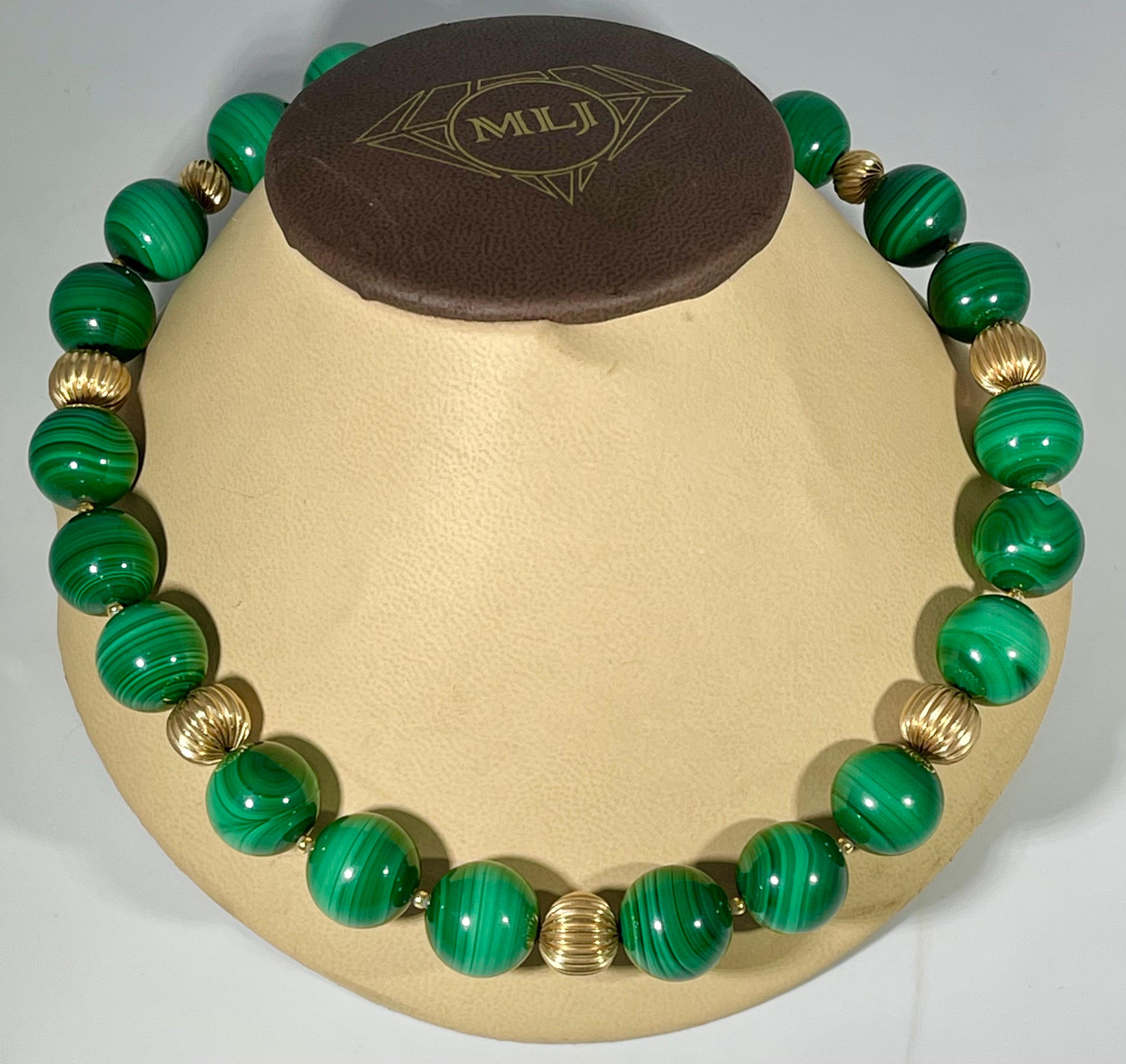 Vintage Echte Malachit Einzelstrang Halskette + 14 Karat Gelbgold Perle 7
