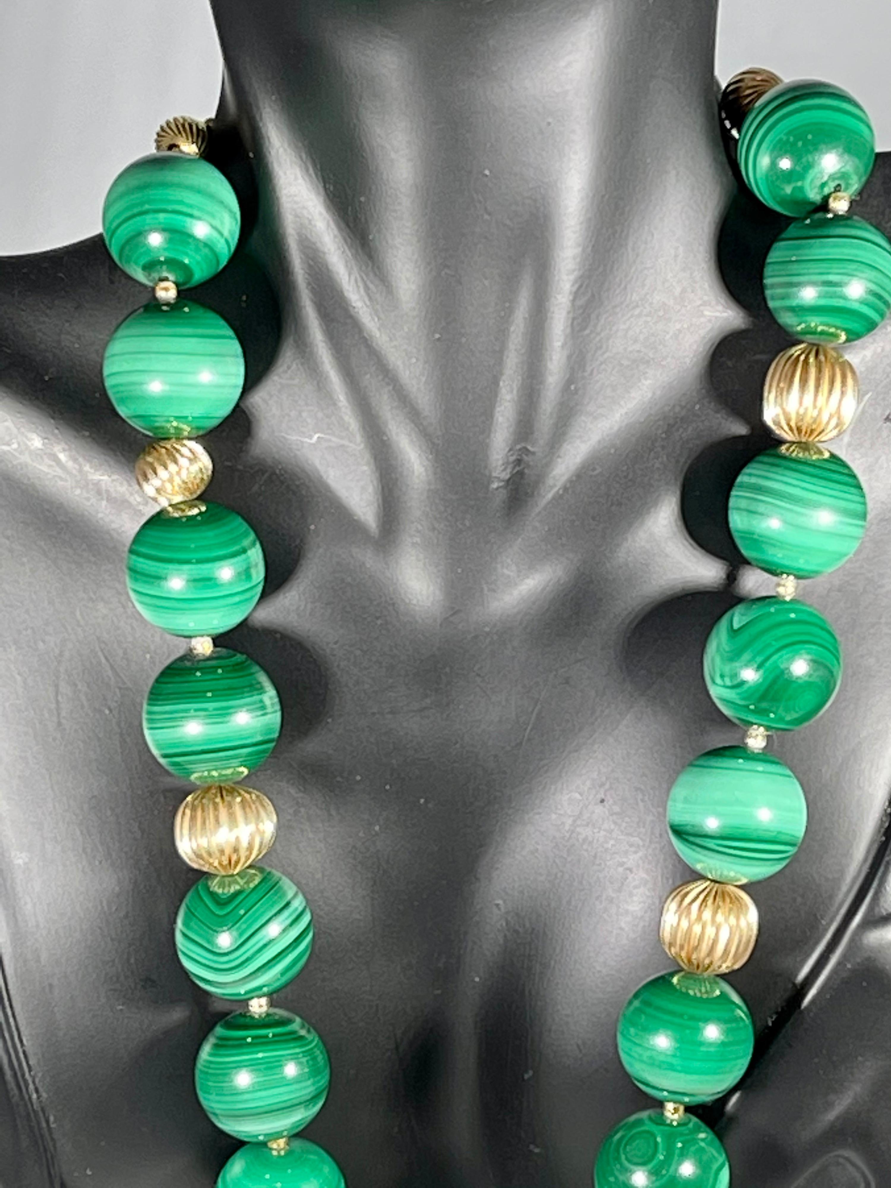Vintage Echte Malachit Einzelstrang Halskette + 14 Karat Gelbgold Perle 9