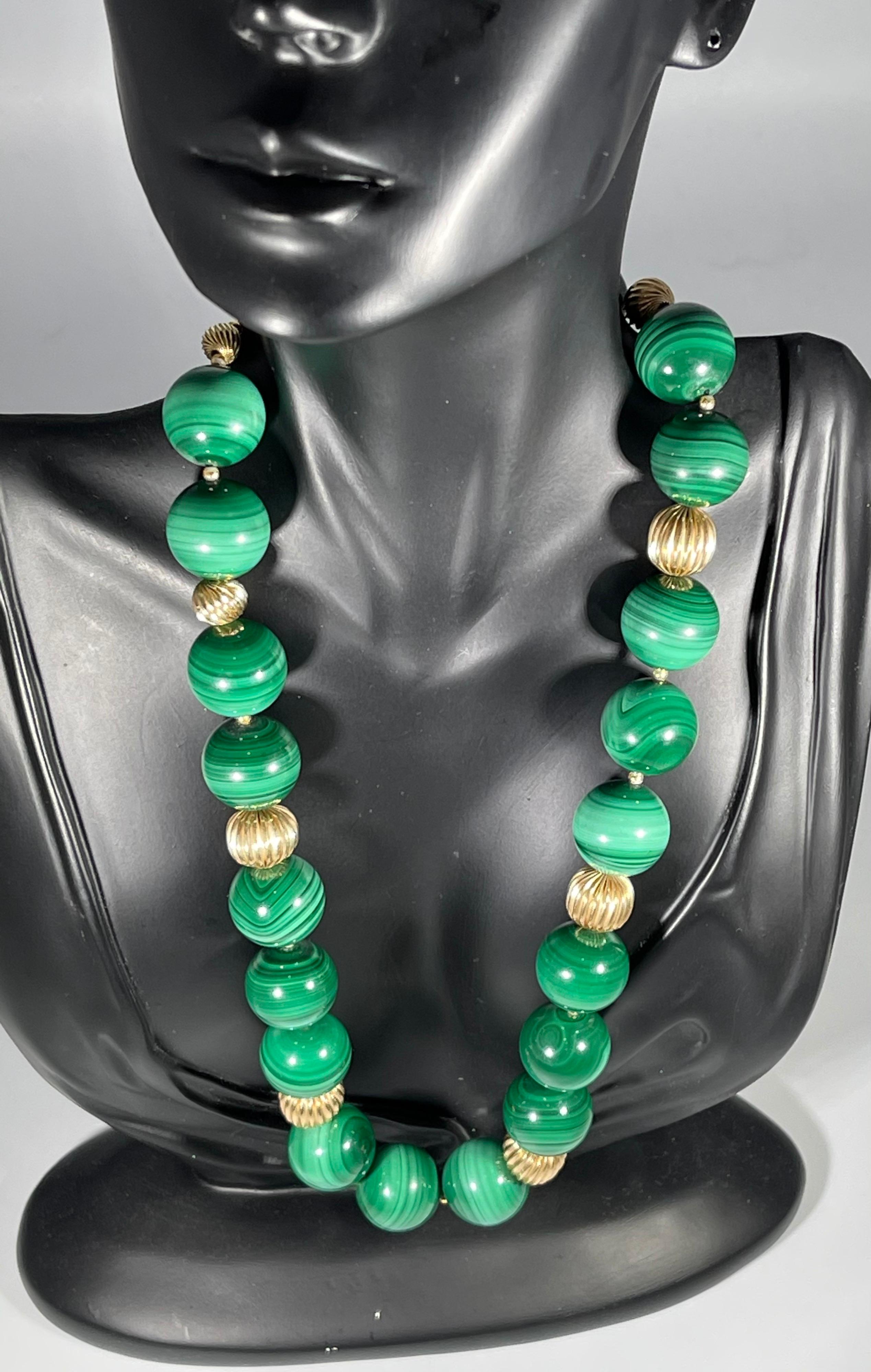 Vintage Echte Malachit Einzelstrang Halskette + 14 Karat Gelbgold Perle 3