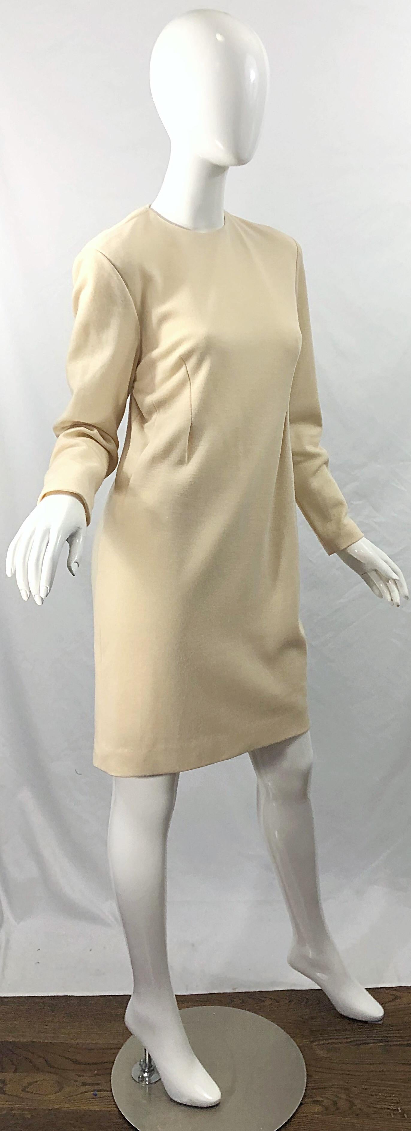 Vintage Geoffrey Beene for Bergdorf Goodman Size 10 Ivory Off White Wool Dress For Sale 6