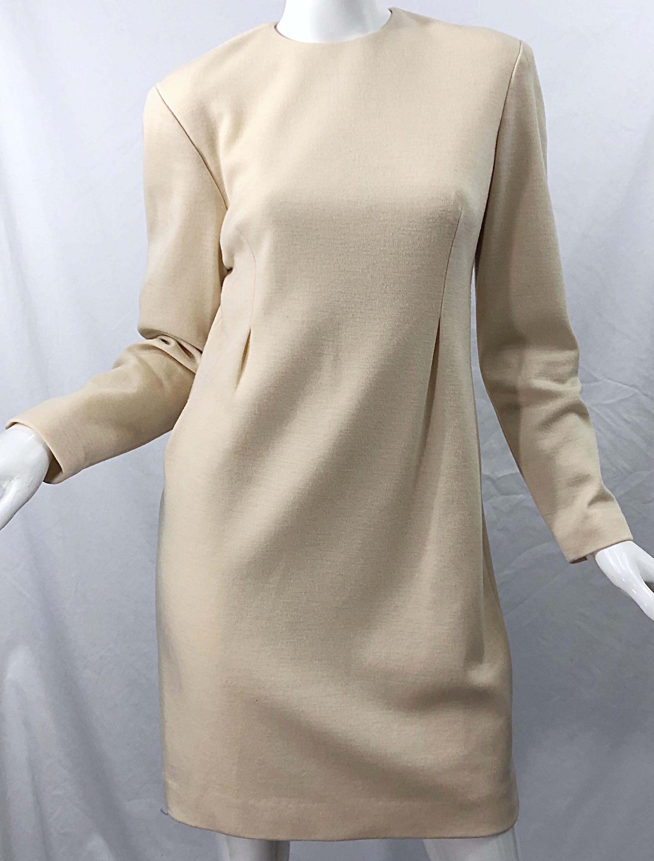 Vintage Geoffrey Beene for Bergdorf Goodman Size 10 Ivory Off White Wool Dress For Sale 2