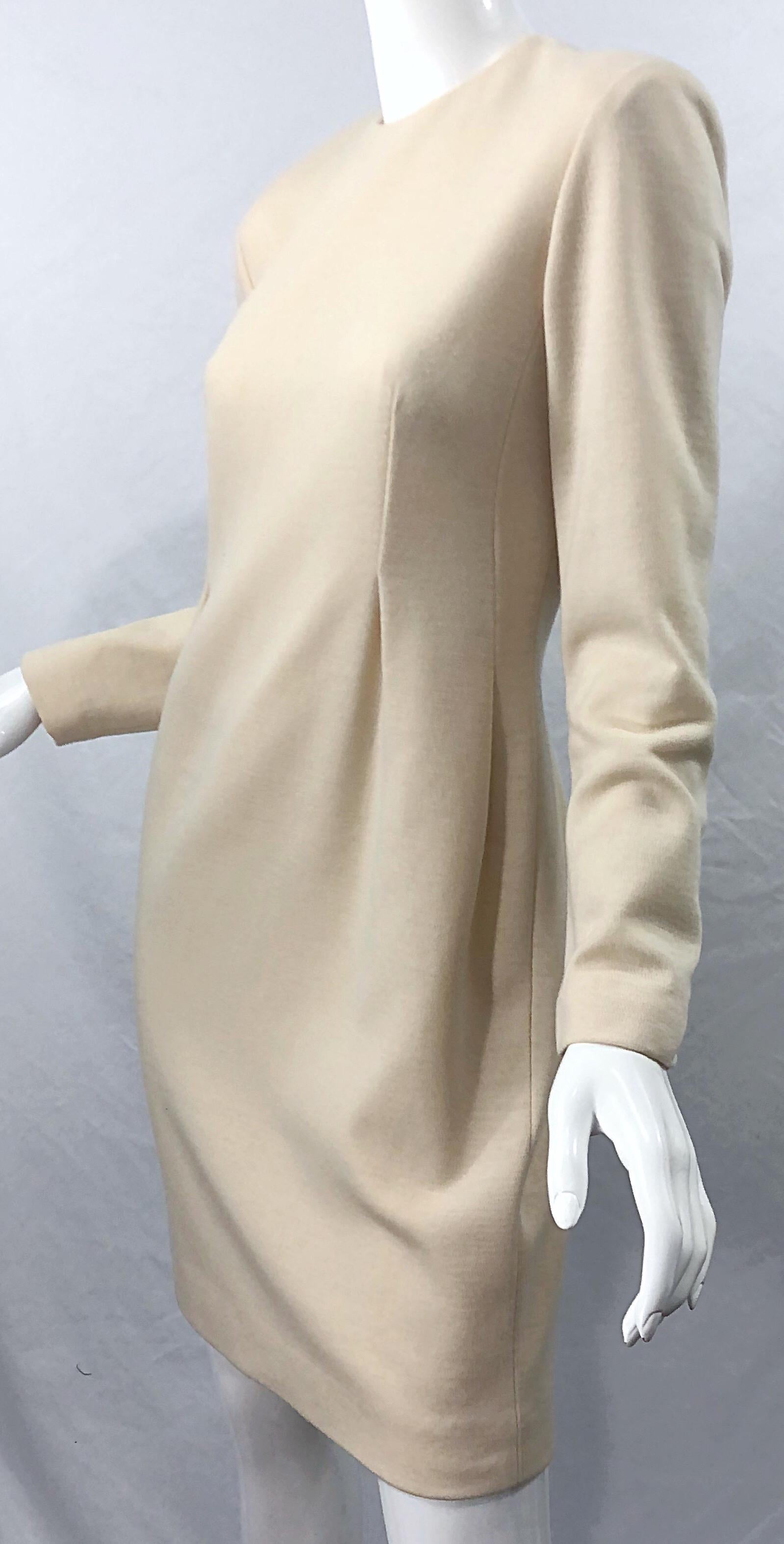 Vintage Geoffrey Beene for Bergdorf Goodman Size 10 Ivory Off White Wool Dress For Sale 4