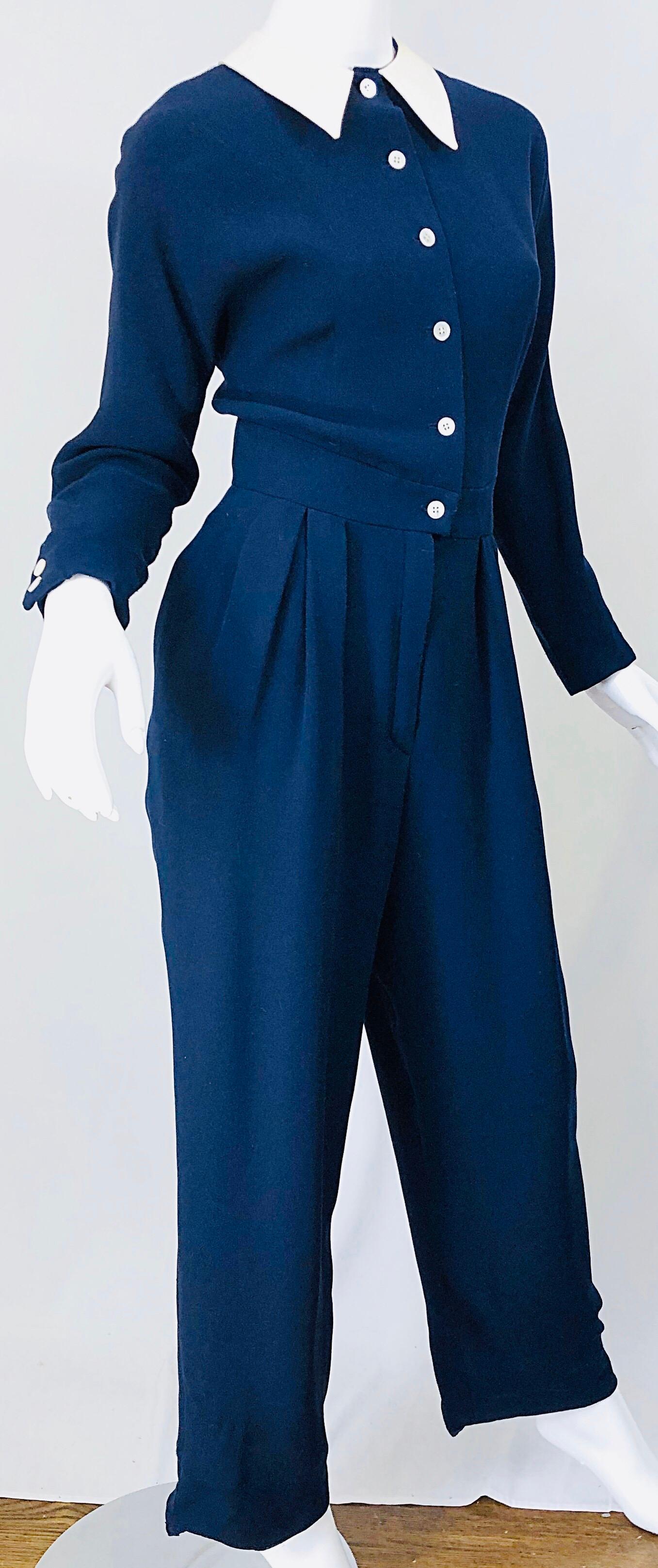 Women's Vintage Geoffrey Beene Size 12 Navy Blue White Silk 80s Jumpsuit 1980s Nautical For Sale