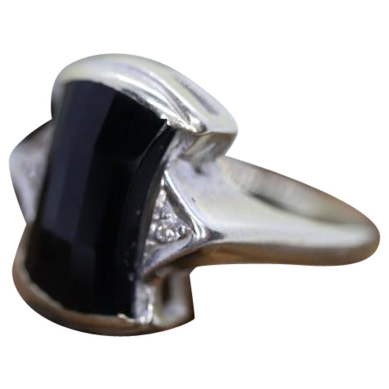 Vintage Geometric Black Onyx 14k Gold ring with diamonds. Sz 3.5