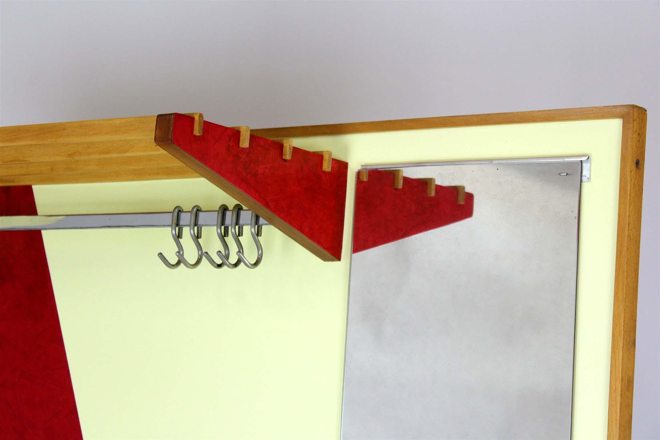 Vintage Geometric Coat Rack from Drevokov Blatna, 1970 For Sale 6