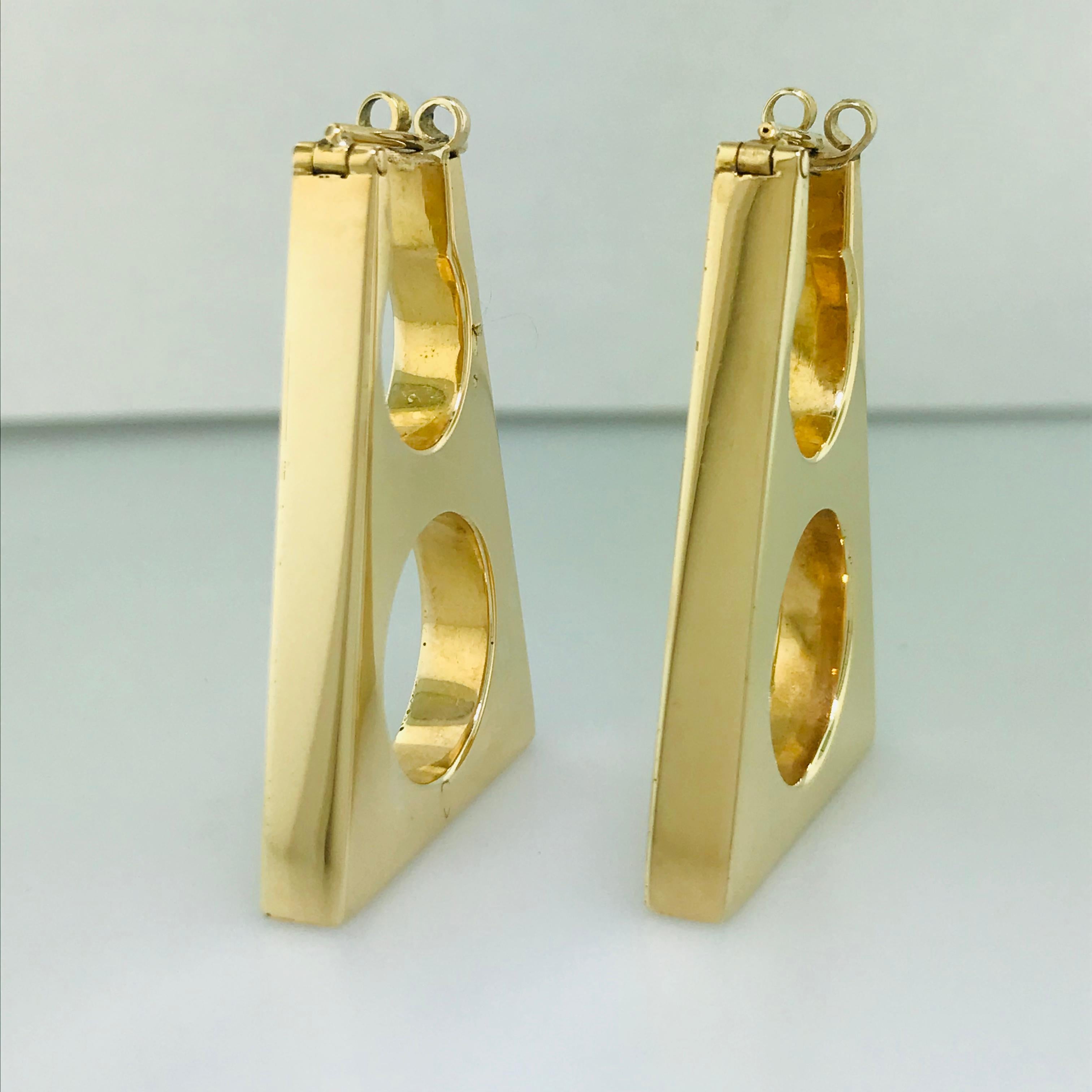 Modernist Vintage Geometric Earrings in 14 Karat Yellow Gold, Hollow and Lightweight