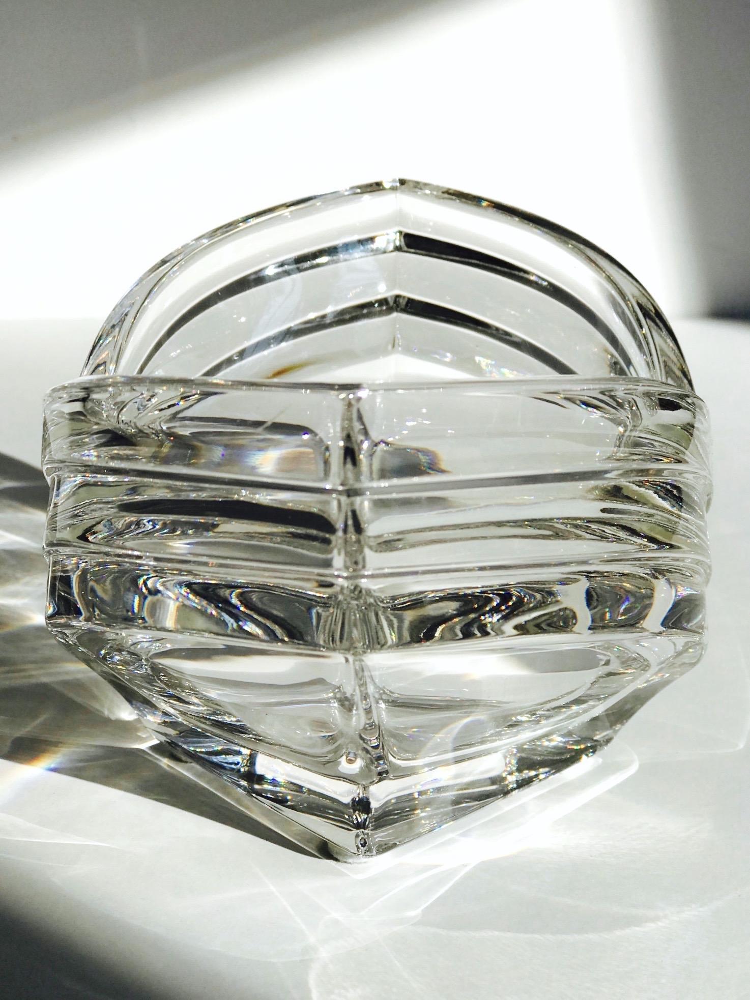 Vide-Poche-Schale aus Kristallkristall mit geometrischem geriffeltem Glas, Frankreich, 1970er Jahre im Angebot 4