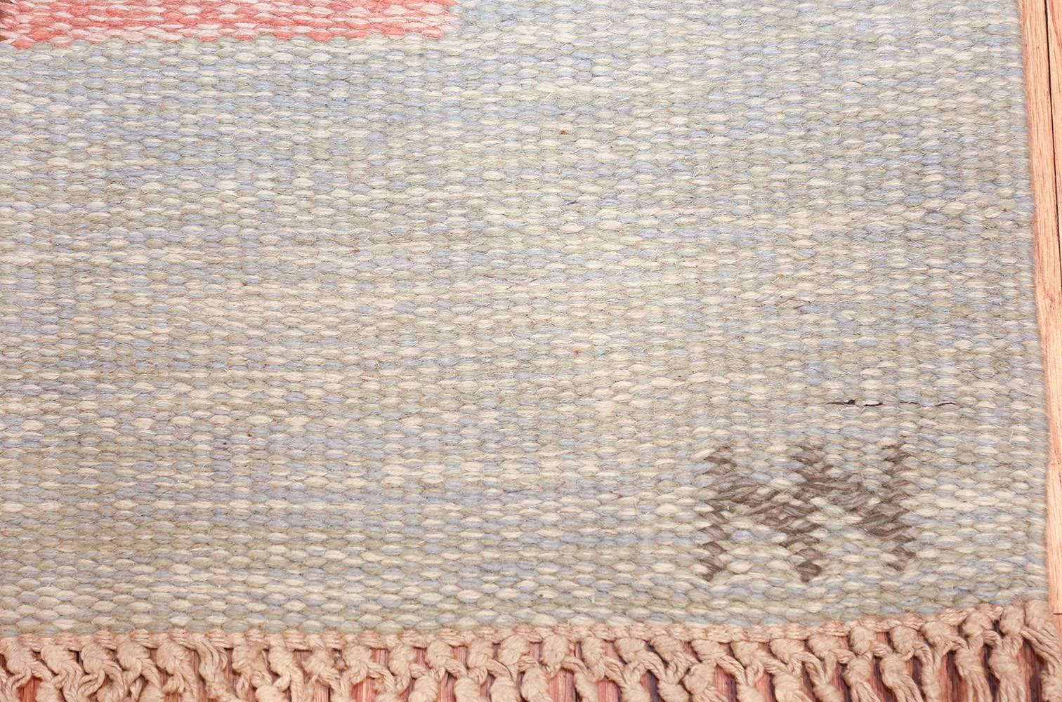 Hand-Woven Vintage Geometric Signed NN Swedish Scandinavian Rug. Size: 5 ft 5 in x 8 ft 