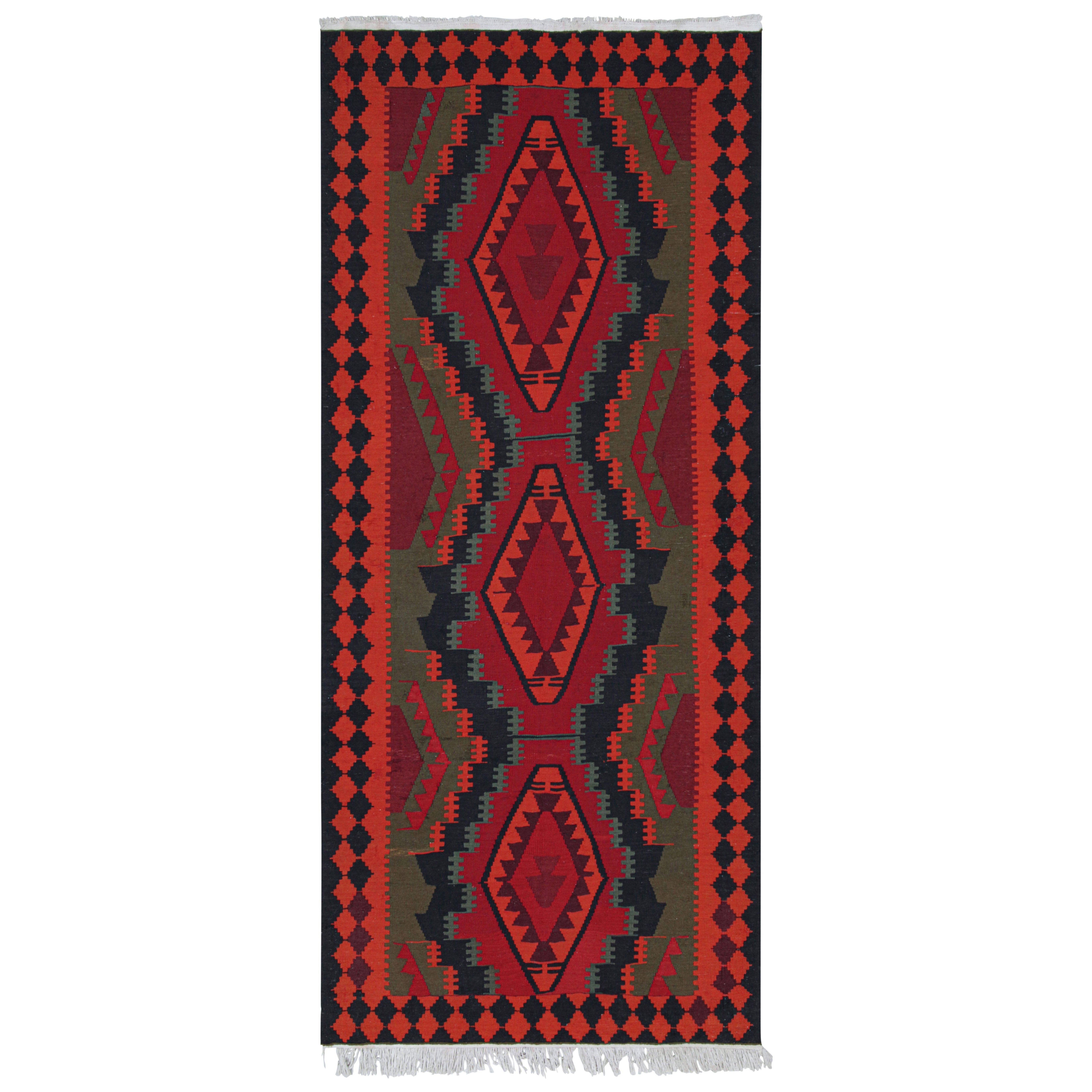 Geometrisch gestreifter Off-White und grau-blauer Woll-Kilim-Teppich im Vintage-Stil im Angebot