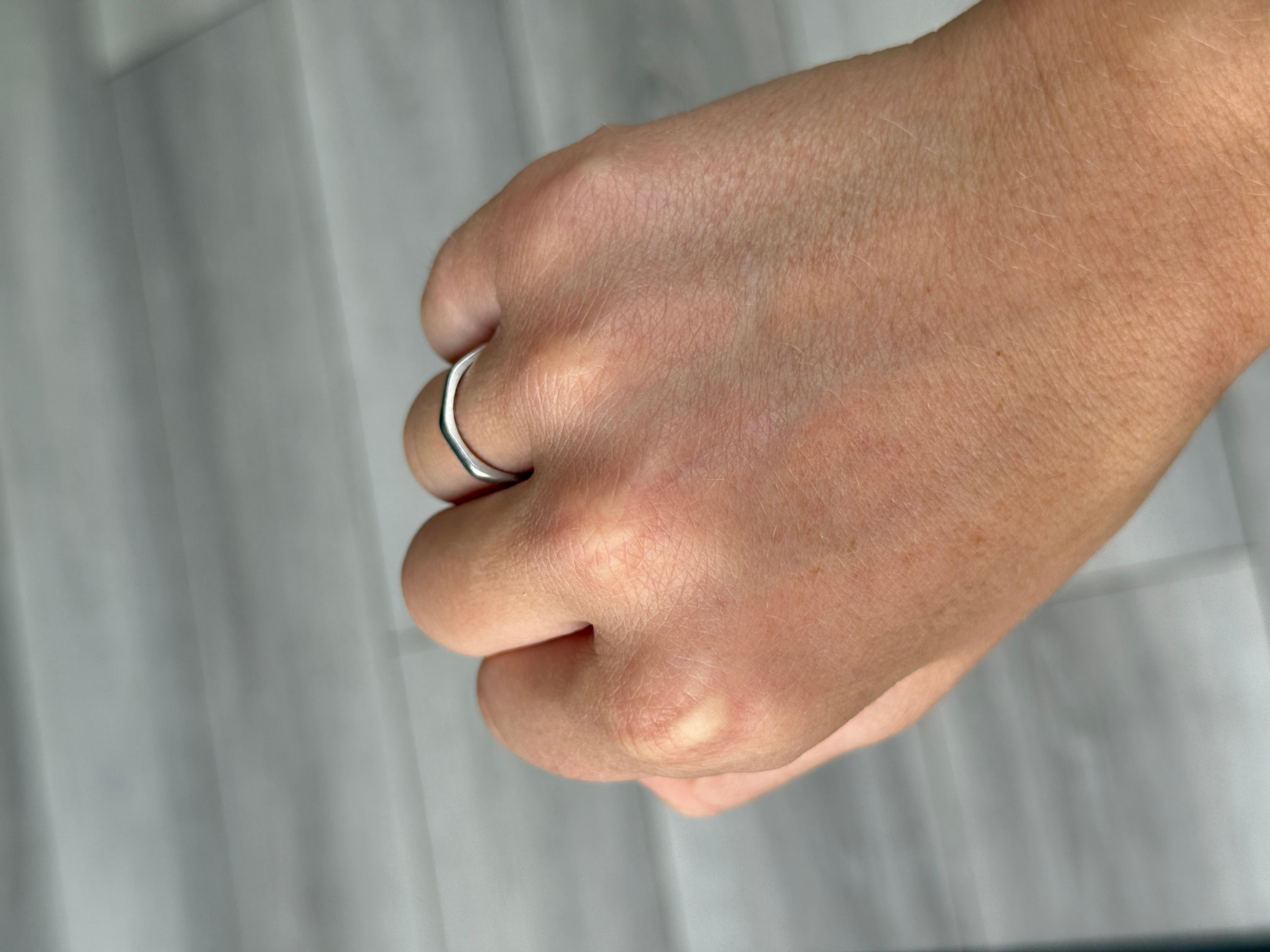 Vintage Geometrische Stil Platin Band (Moderne) im Angebot