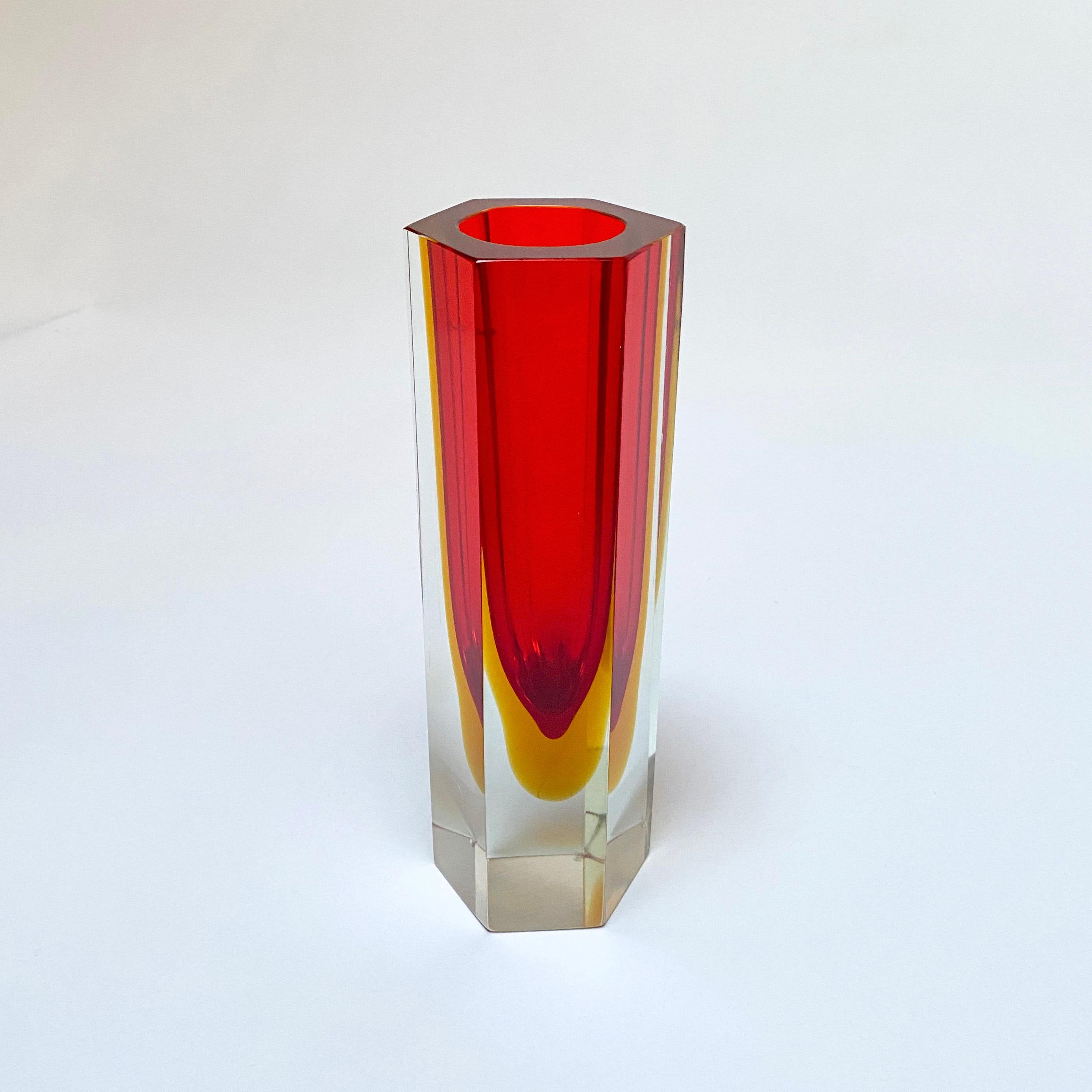 Universally regarded as one of the most prolific and capable designers of Murano glass vases and objects at large, Flavio Poli teamed up with some of the most influential and skilled glass producers of Murano to create timeless design pieces.