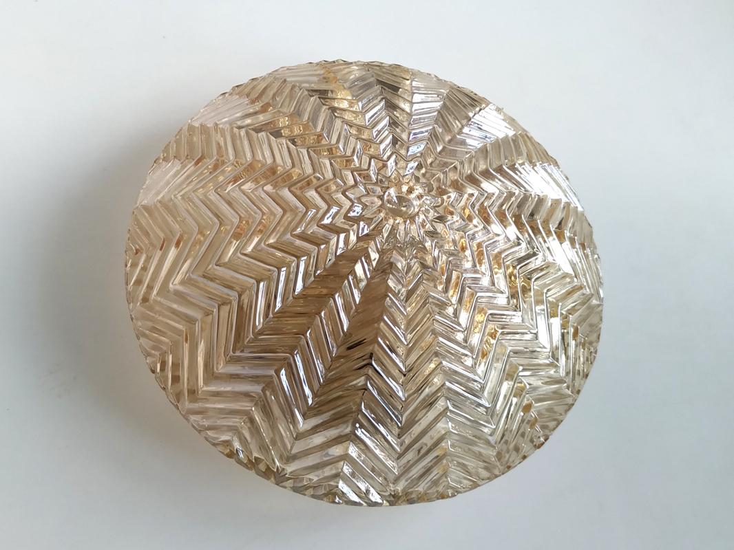 Vintage Geometric Zigzag Amber Glass Ceiling or Wall Light Flushmount, 1960s In Good Condition In Berlin, DE