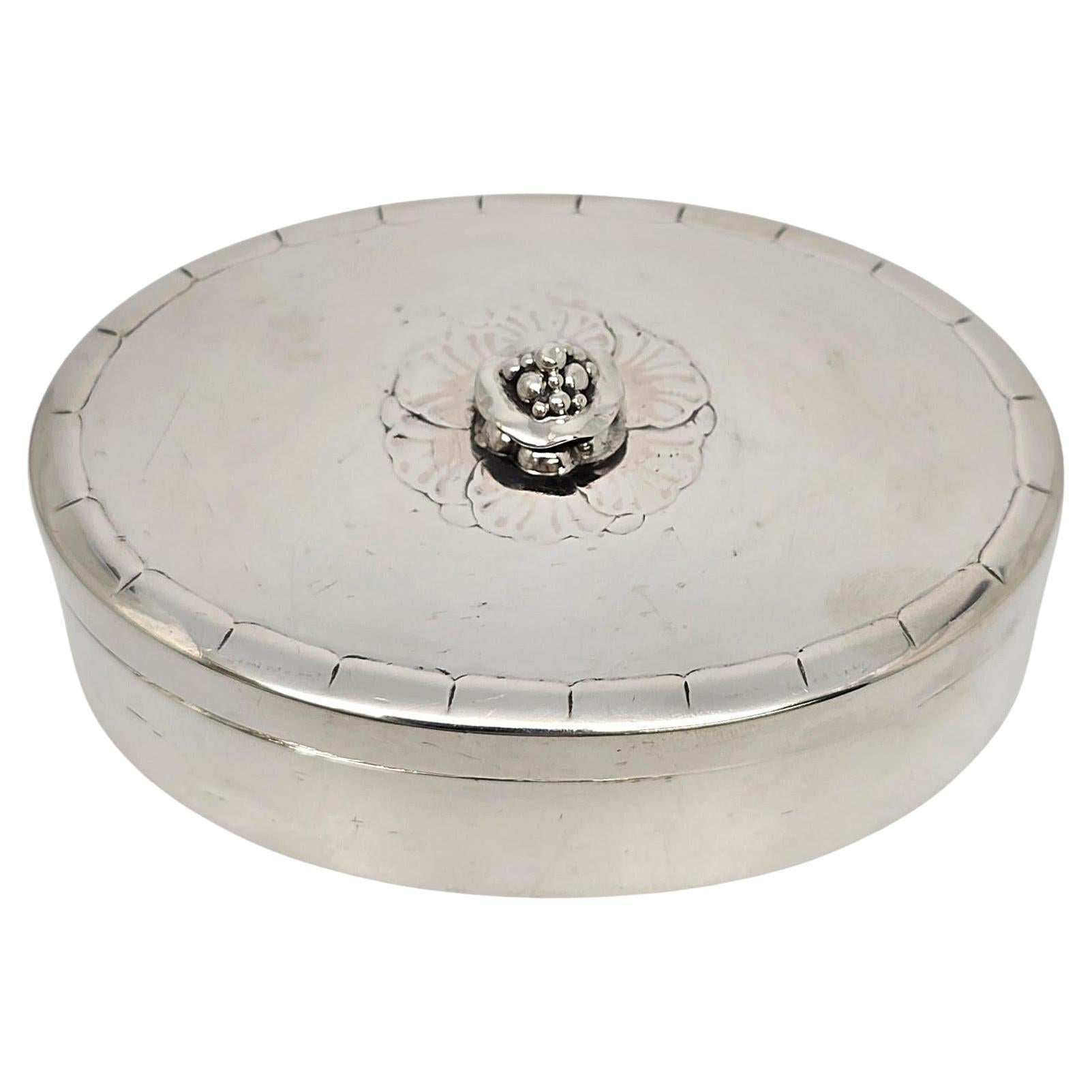 Vintage Georg Jensen Dinamarca Caja ovalada de plata de ley Patrón 79AB #21185