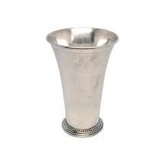 Gobelet/gobelet/vase en argent sterling 107B de Georg Jensen