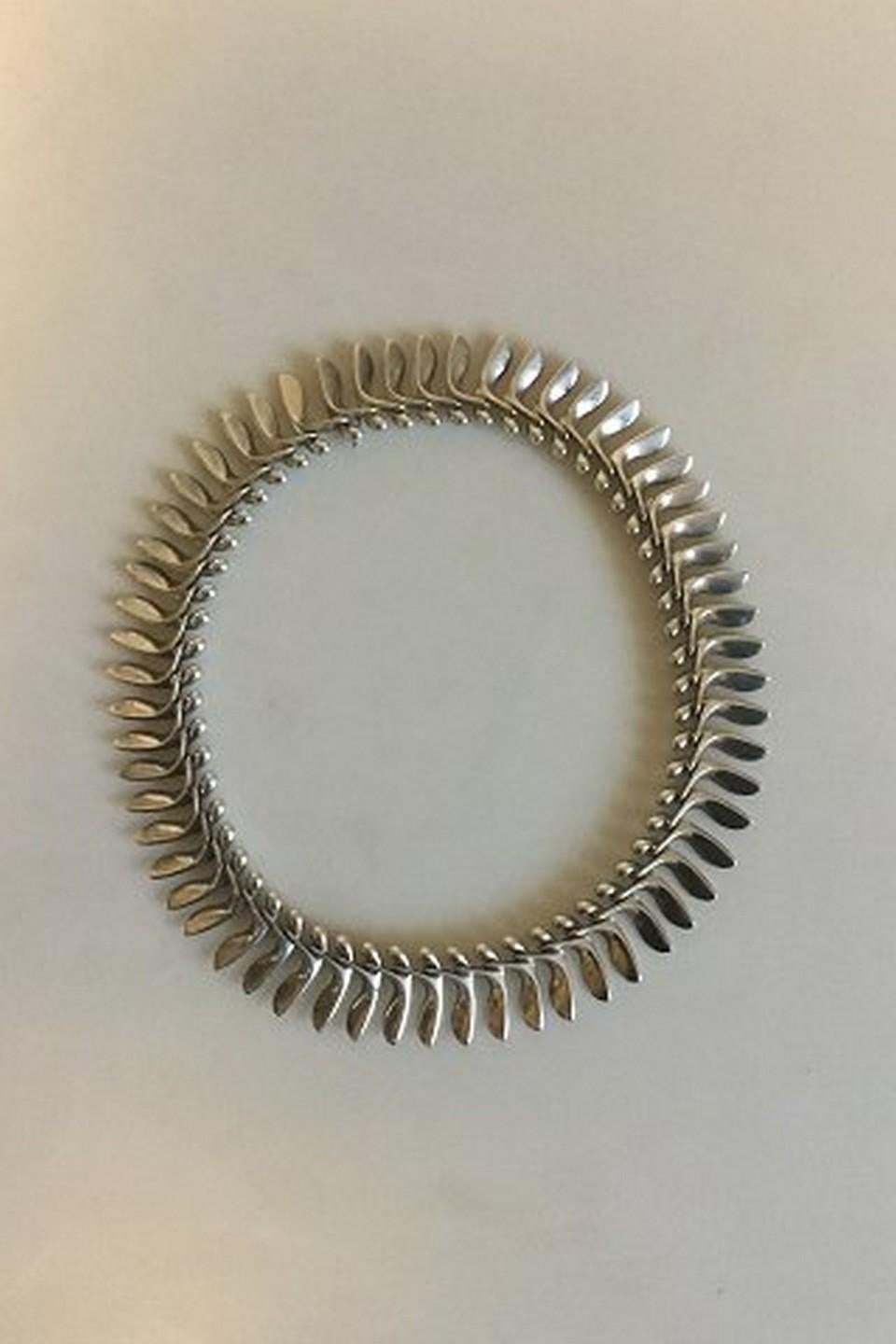 georg jensen daisy necklace