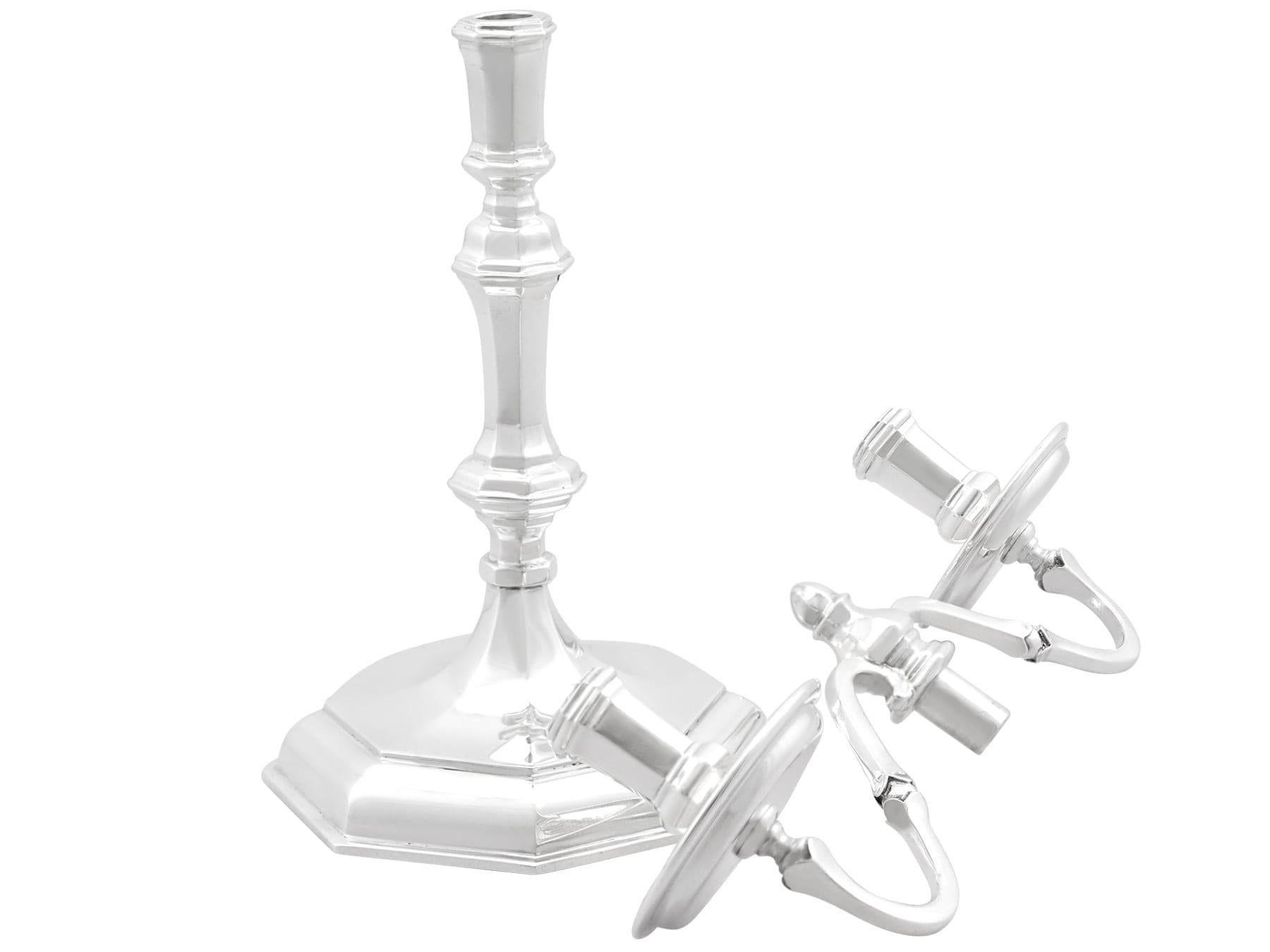 Candelabro a due luci in argento sterling in stile Giorgio I (1968) in vendita 2