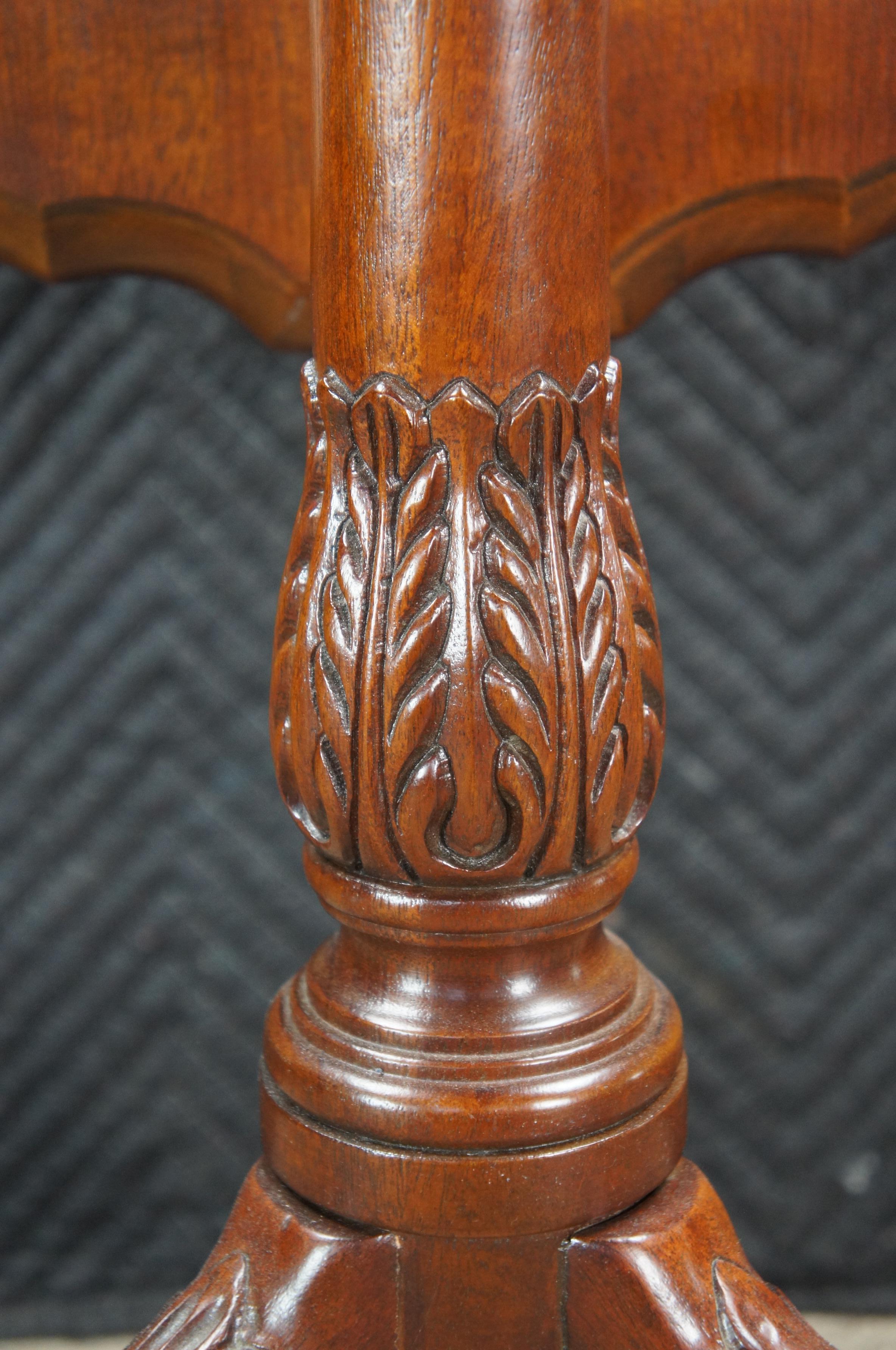Mesa de té basculante de caoba de llama americana estilo vintage Jorge II en venta 6