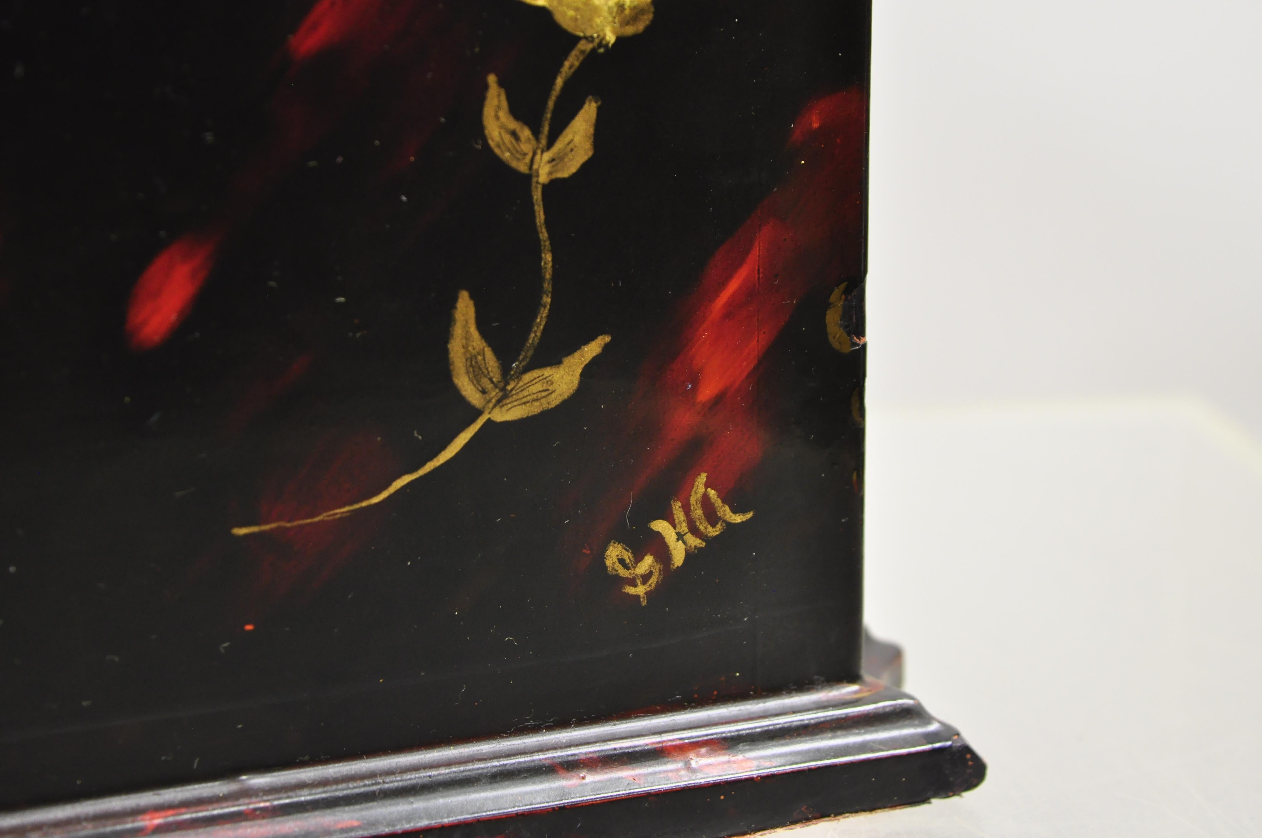 Vintage George III Style Lacquered Wood Hand Painted Butterfly Flower Knife Box For Sale 4