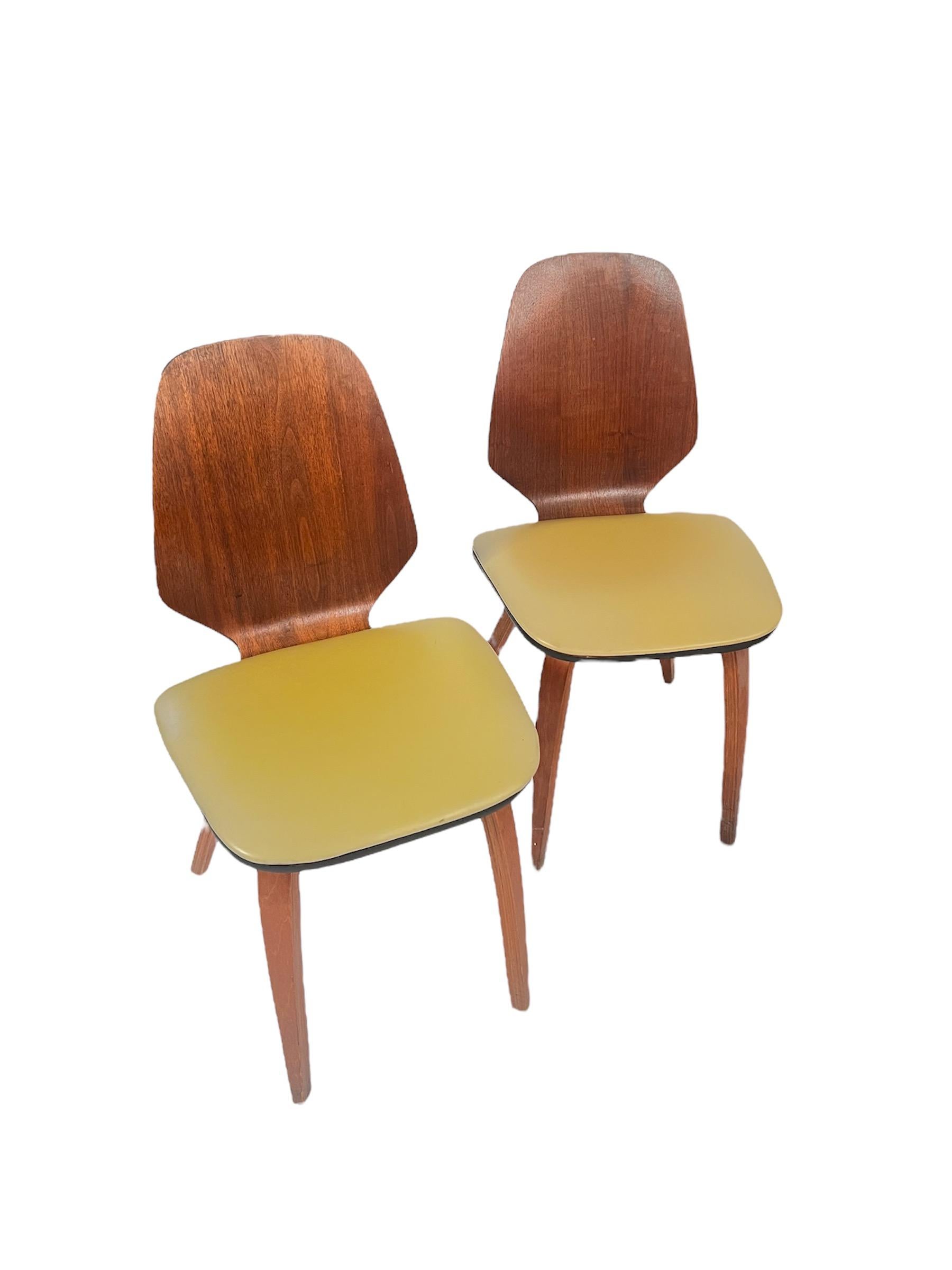 Mid-Century Modern Vintage George Mulhauser Bentwood Dining Chairs for Plycraft For Sale