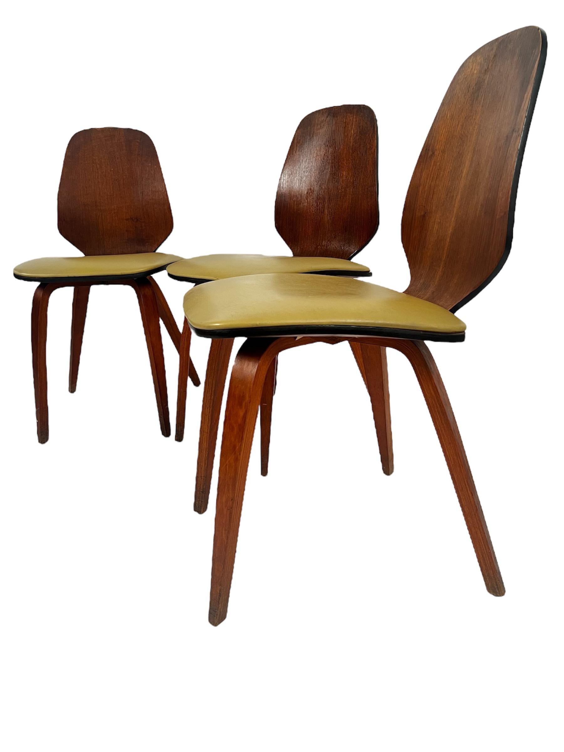Hand-Crafted Vintage George Mulhauser Bentwood Dining Chairs for Plycraft For Sale