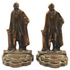 Serre-livres vintage Georges Washington Stand