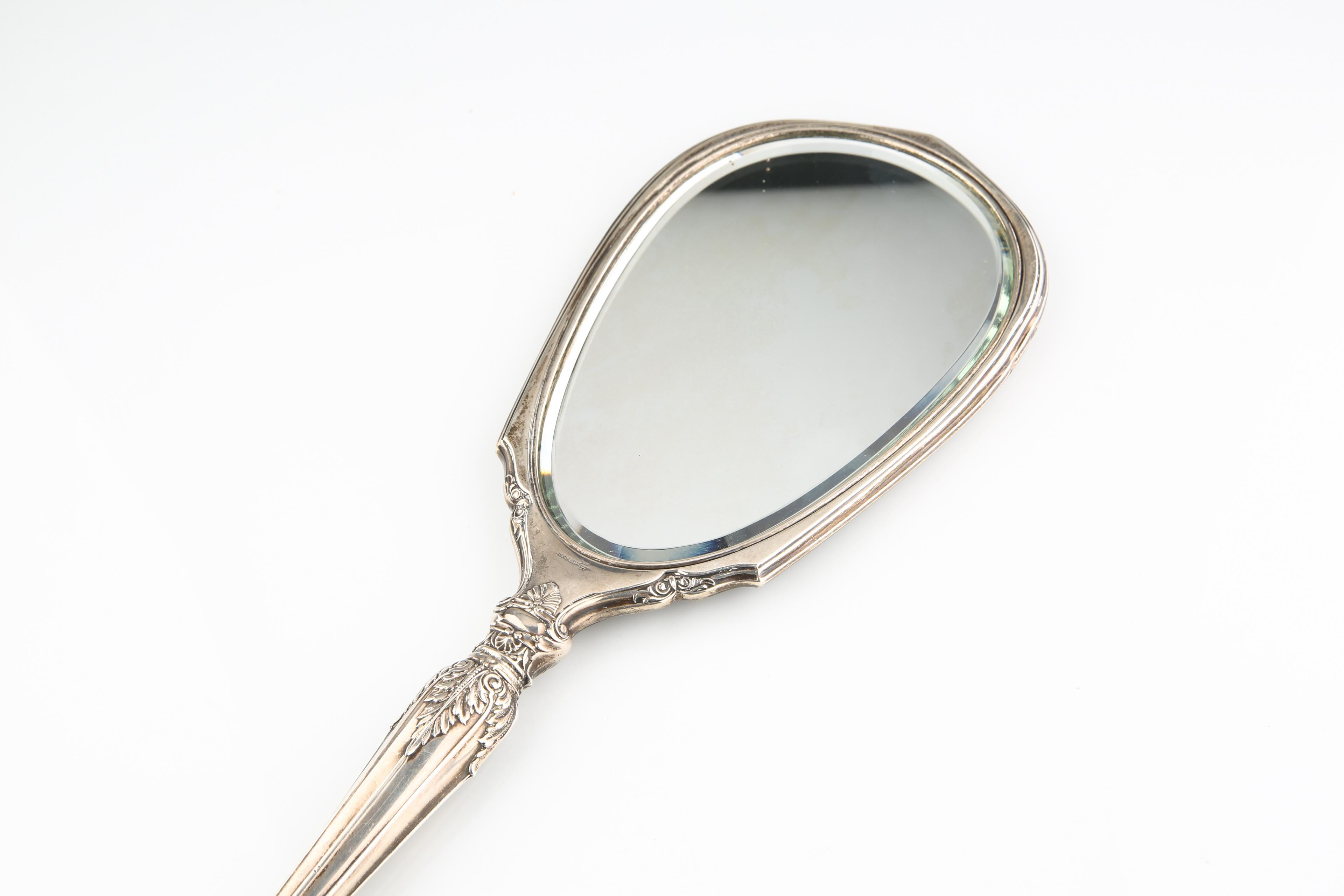Vintage George Webster Co Sterlingsilber-Schminktischset (535 g) Handspiegel & Bürsten im Angebot 3