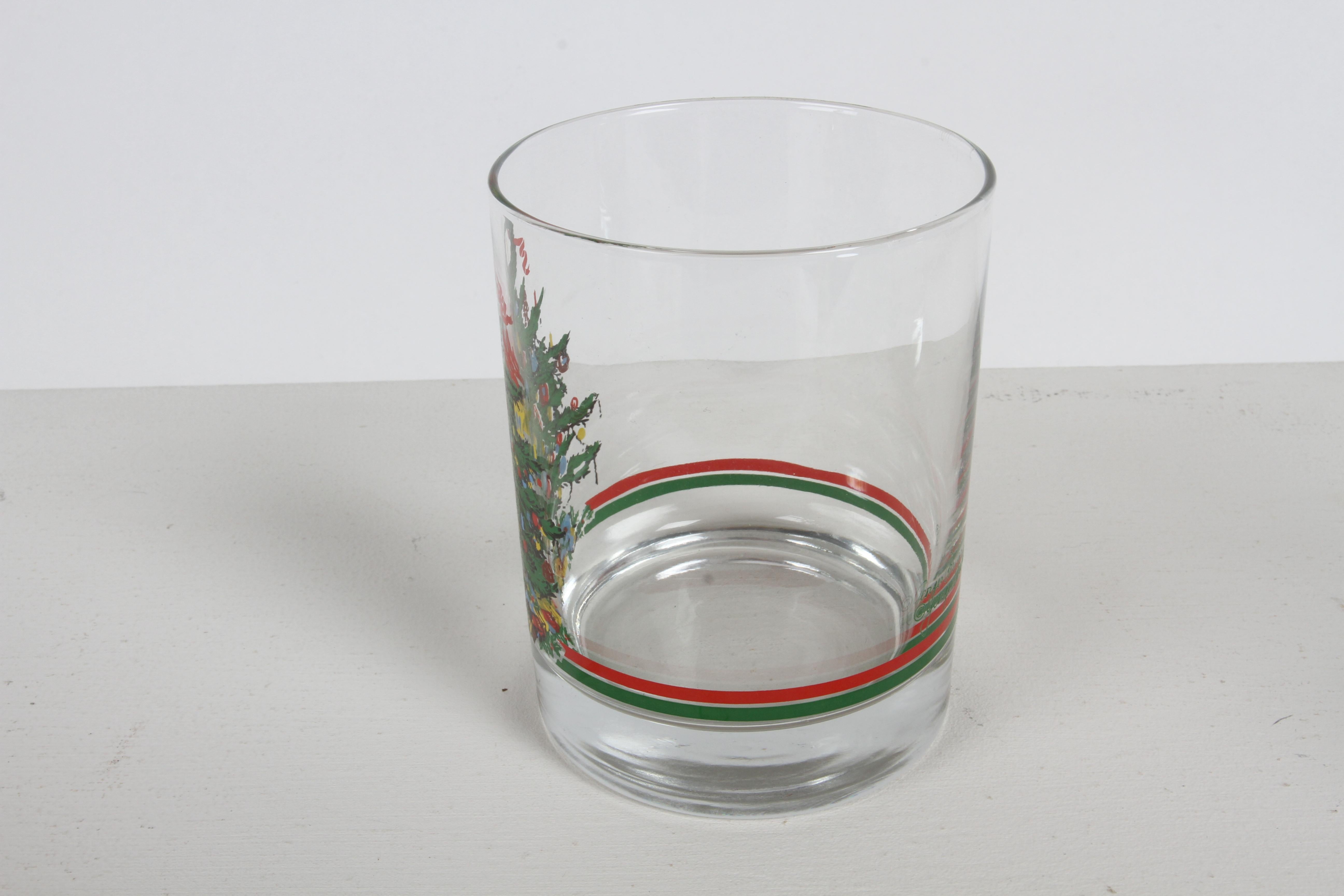 Late 20th Century Vintage Georges Briard Christmas Tree Holiday Theme Low Ball Bar Glasses Set - 5 For Sale