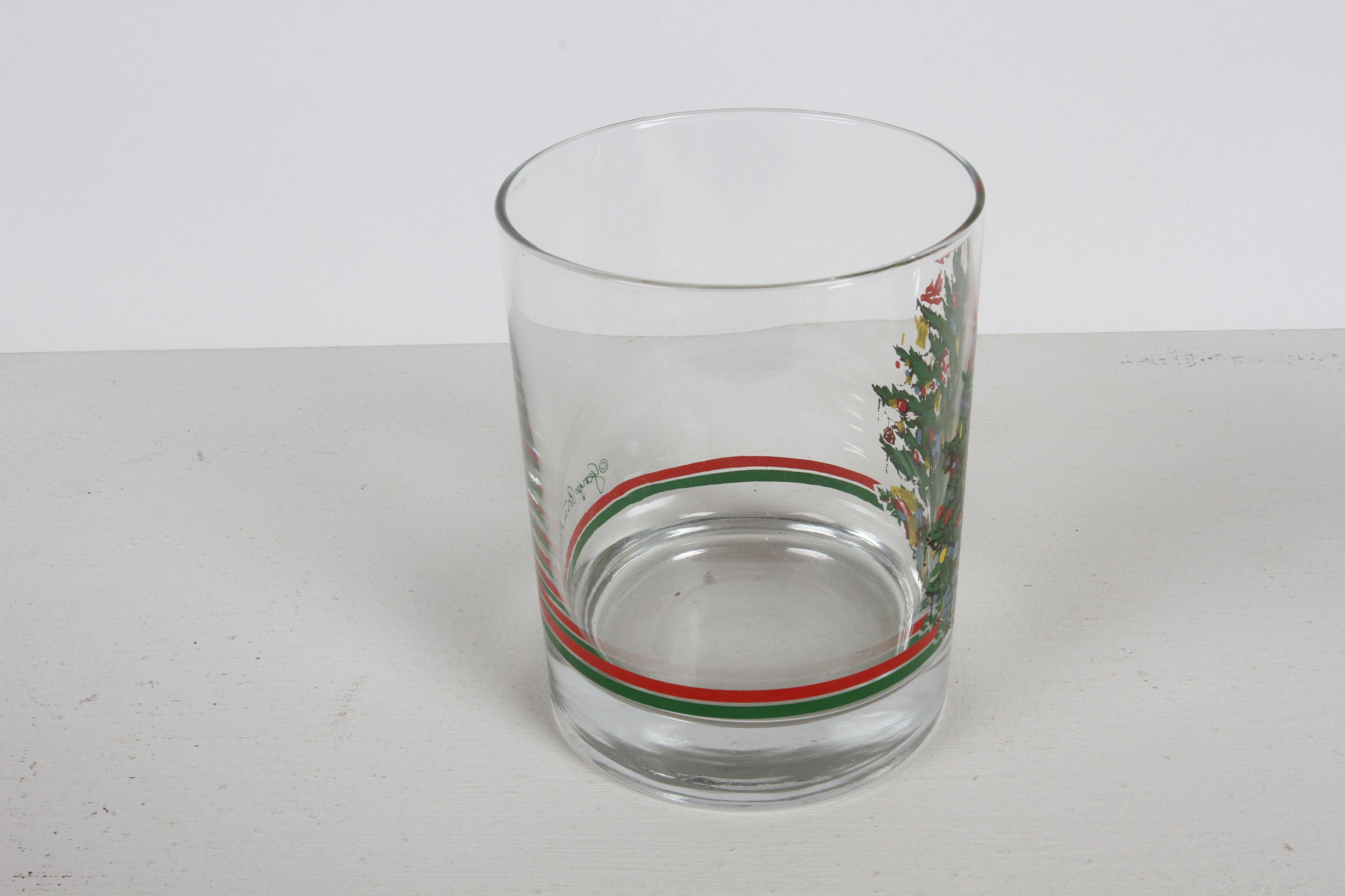 Vintage Georges Briard Christmas Tree Holiday Theme Low Ball Bar Glasses Set - 5 For Sale 2