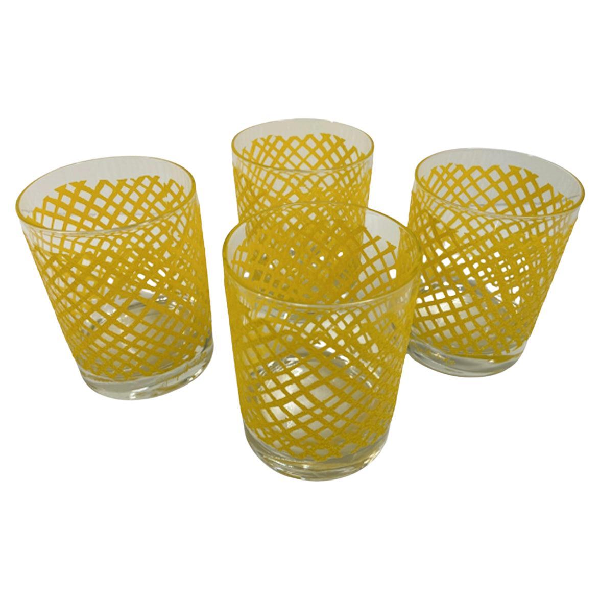 Vintage Georges Briard Rocks Glasses w/Yellow Net Non-Slip Textured Surface For Sale