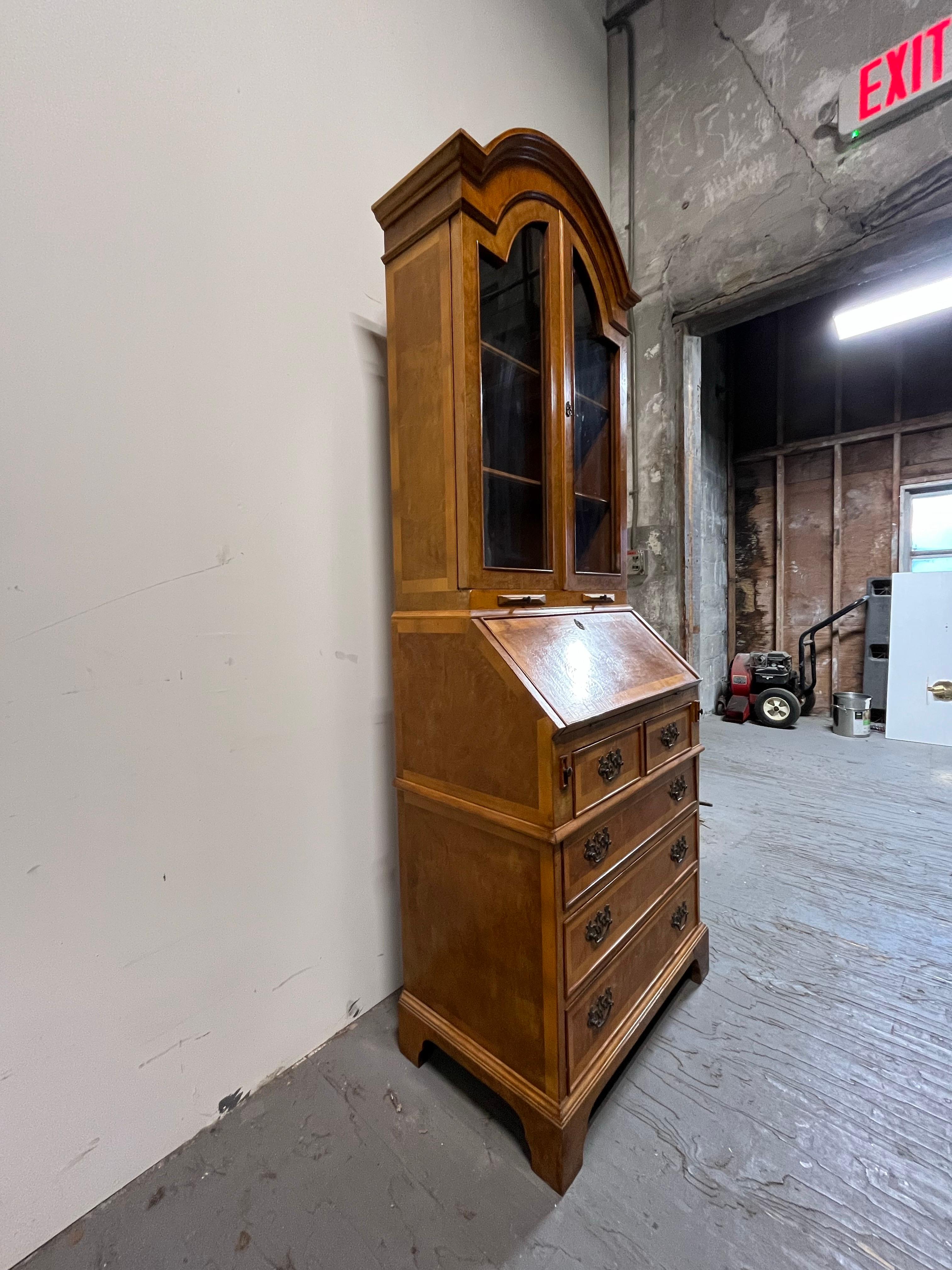Vintage Georgian Burl Secretary Bookcase Italy For Sale 6